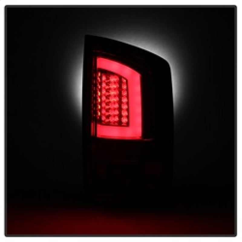 Spyder 5084132 fits Dodge 03-06 Ram 2500/3500 V3 Light Bar LED Tail Light - Red