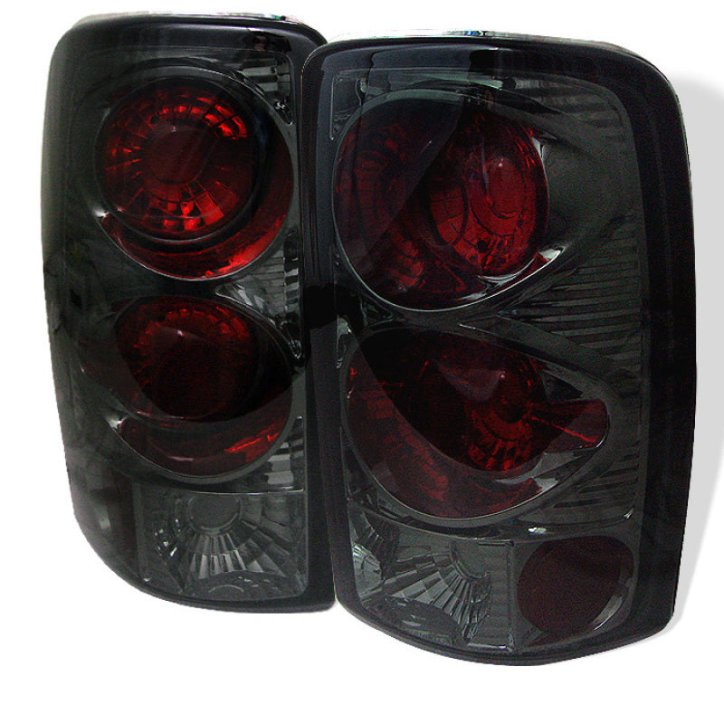 Spyder 5001573 fits Chevy 00-06 Suburban/Tahoe 1500/2500 Euro Style Tail Lights