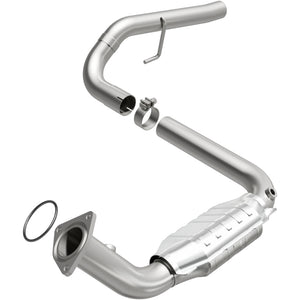 Magnaflow 93601 Conv DF 02-06 fits Cadillac Escalade / 02-06 GM Yukon (Inc Denali) 6.0L D/S