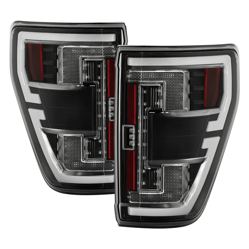 Spyder 5088789 21-23 fits Ford F150 (Halogen w/ Blind Spot) Full LED Tail Light