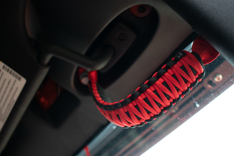 Fishbone Offroad FB55284 Wrangler JK A Pillar Sound Bar Red Paracord Grab Handles