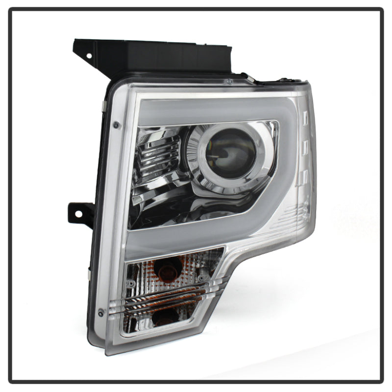 Spyder 5077639 fits Ford 13-14 F150 Projector Fctry Xenon Model- Light Bar DRL