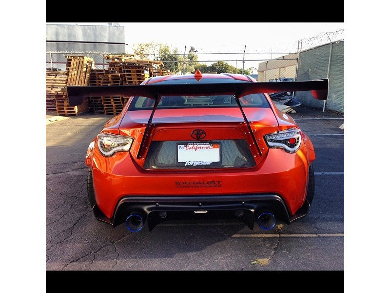 Spyder 5072009 fits Scion 12-14 FRS /fits Subaru BRZ 12-14 Light Bar LED Tail L