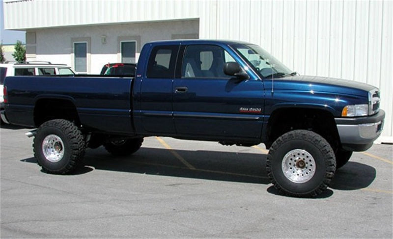 Tuff Country 35917KN 00-01 fits Dodge Ram 1500 4x4 4.5in Arm Lift Kit (SX8000 Shocks)