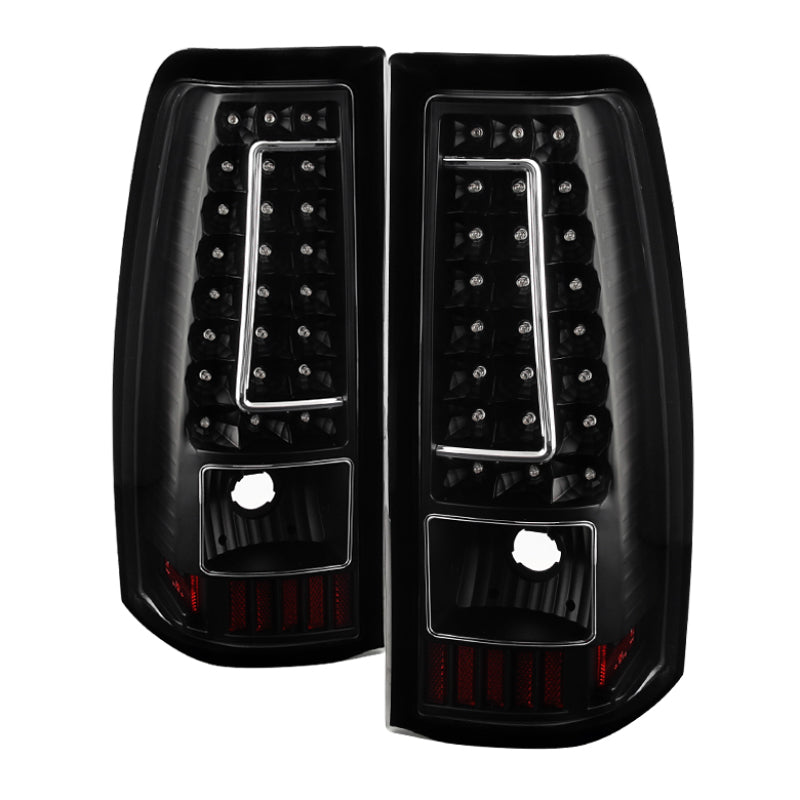 5081261 Xtune fits Chevy 00-25 Silverado 1500-3500 03-06 C-Shape LED Tail Ligh