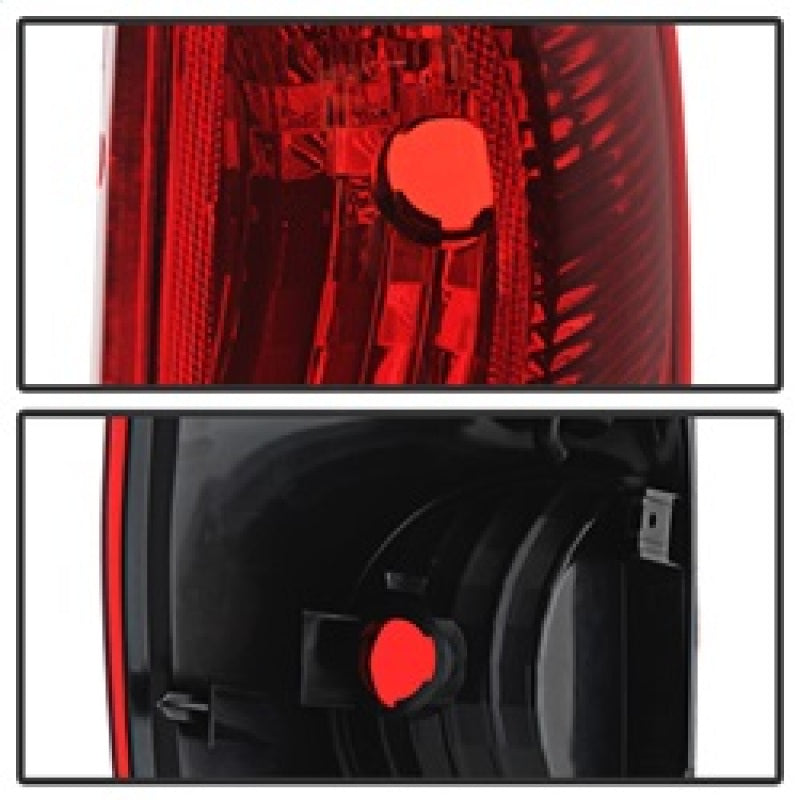 9030895 Xtune fits Chevy 02-06 Avalanche Passenger Side Tail Lights - OEM Righ
