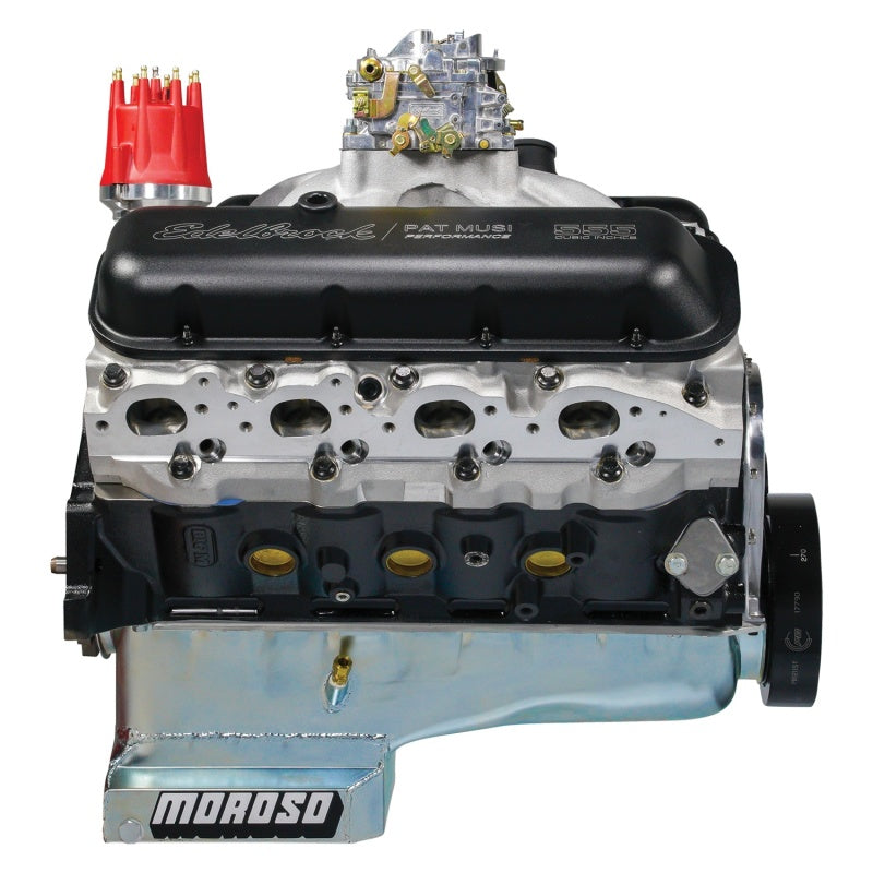 Edelbrock 49550 Crate Engine Edelbrock/Pat Musi 555 RPM XT BBC 675 HP Stock Exhaust Port Location