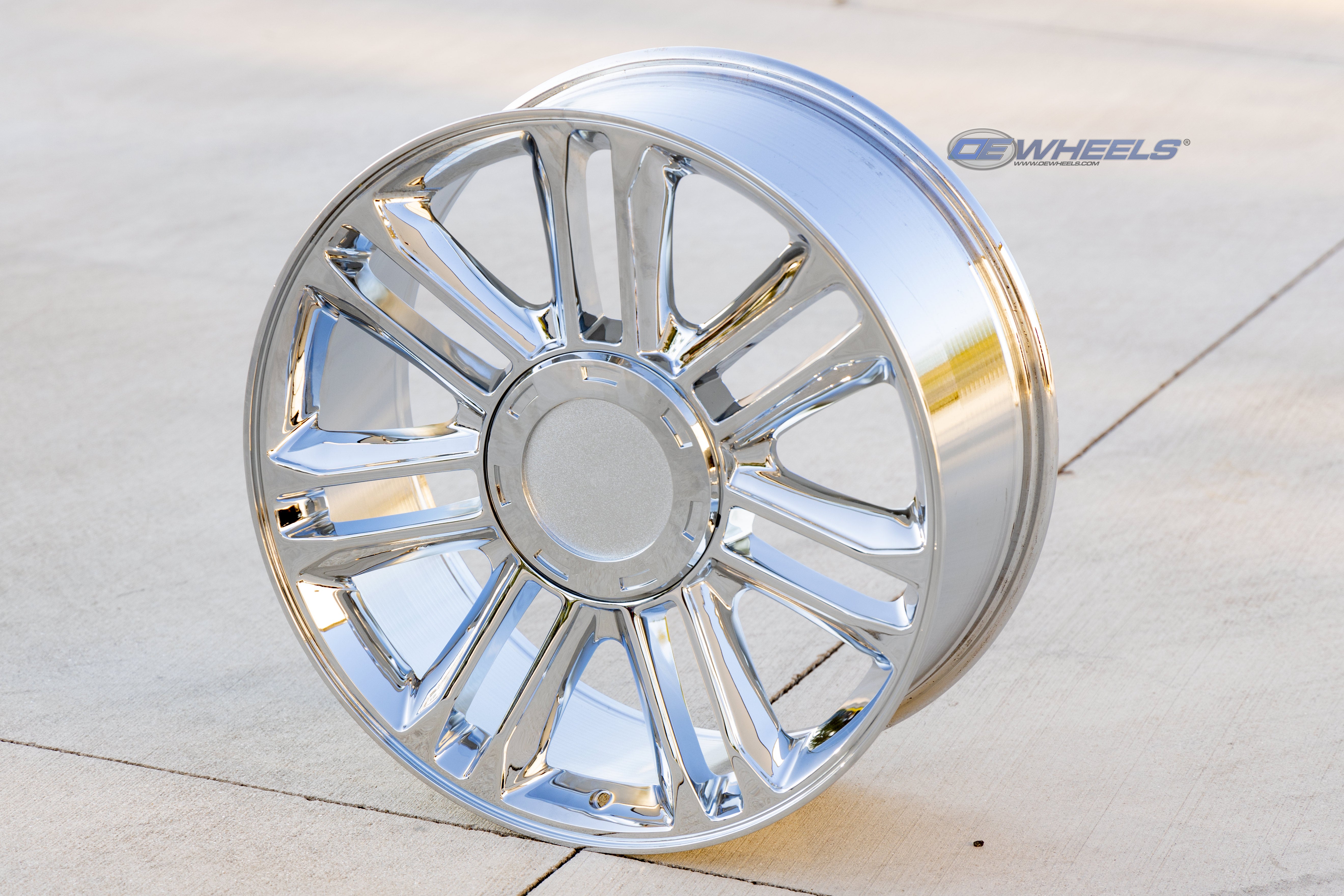 OE Wheels CA83-22090-6550-31C 22" Replica fits Cadillac Escalade 22x9 Chrome
