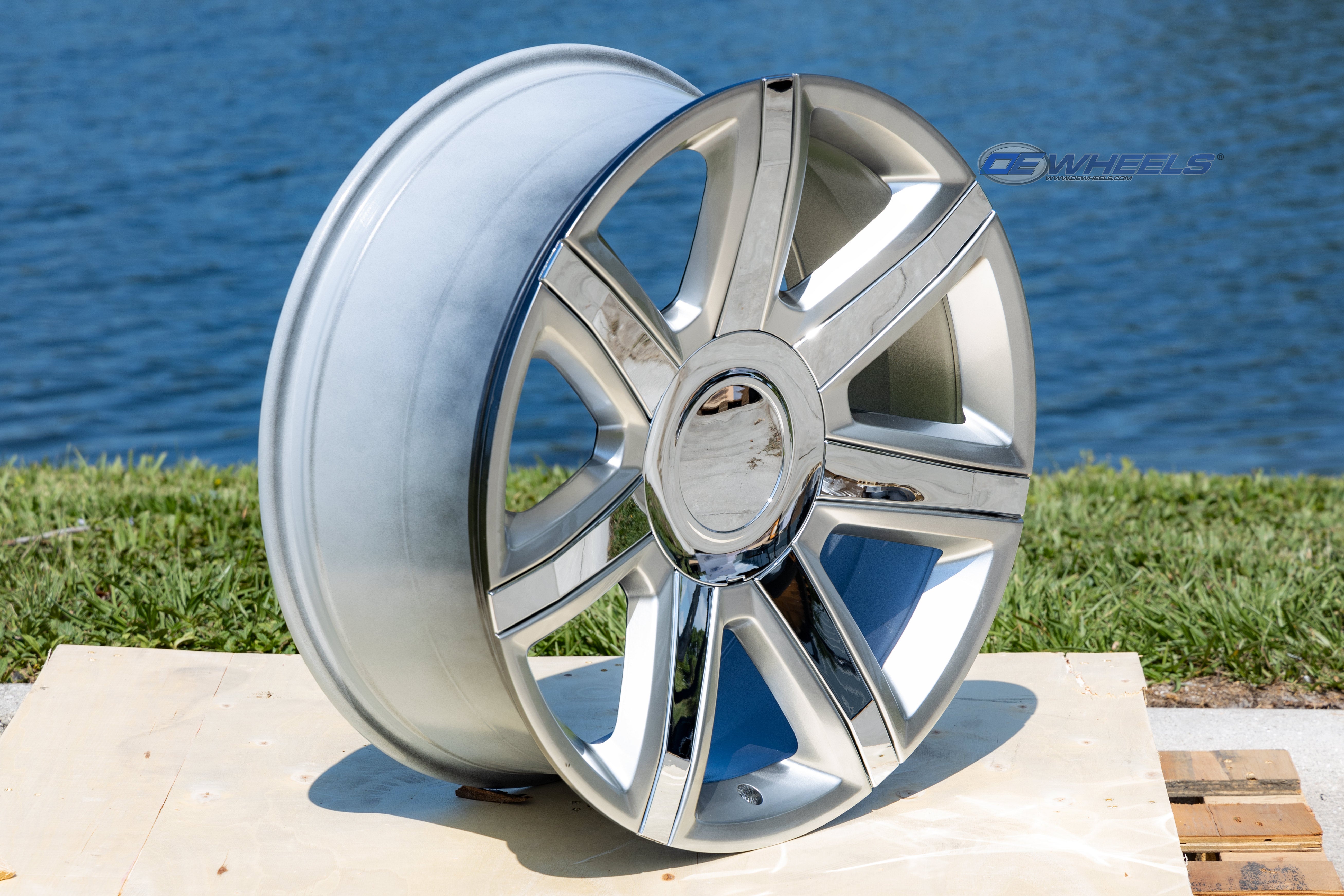 OE Wheels CA87-22090-6550-31HS-ic 22" Replica fits Cadillac Escalade 22x9 Hyper