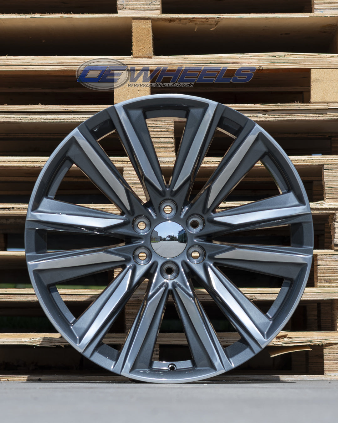 OE Wheels CA91-24100-6550-28PG 24" Replica fits Cadillac Escalade Gunmetal