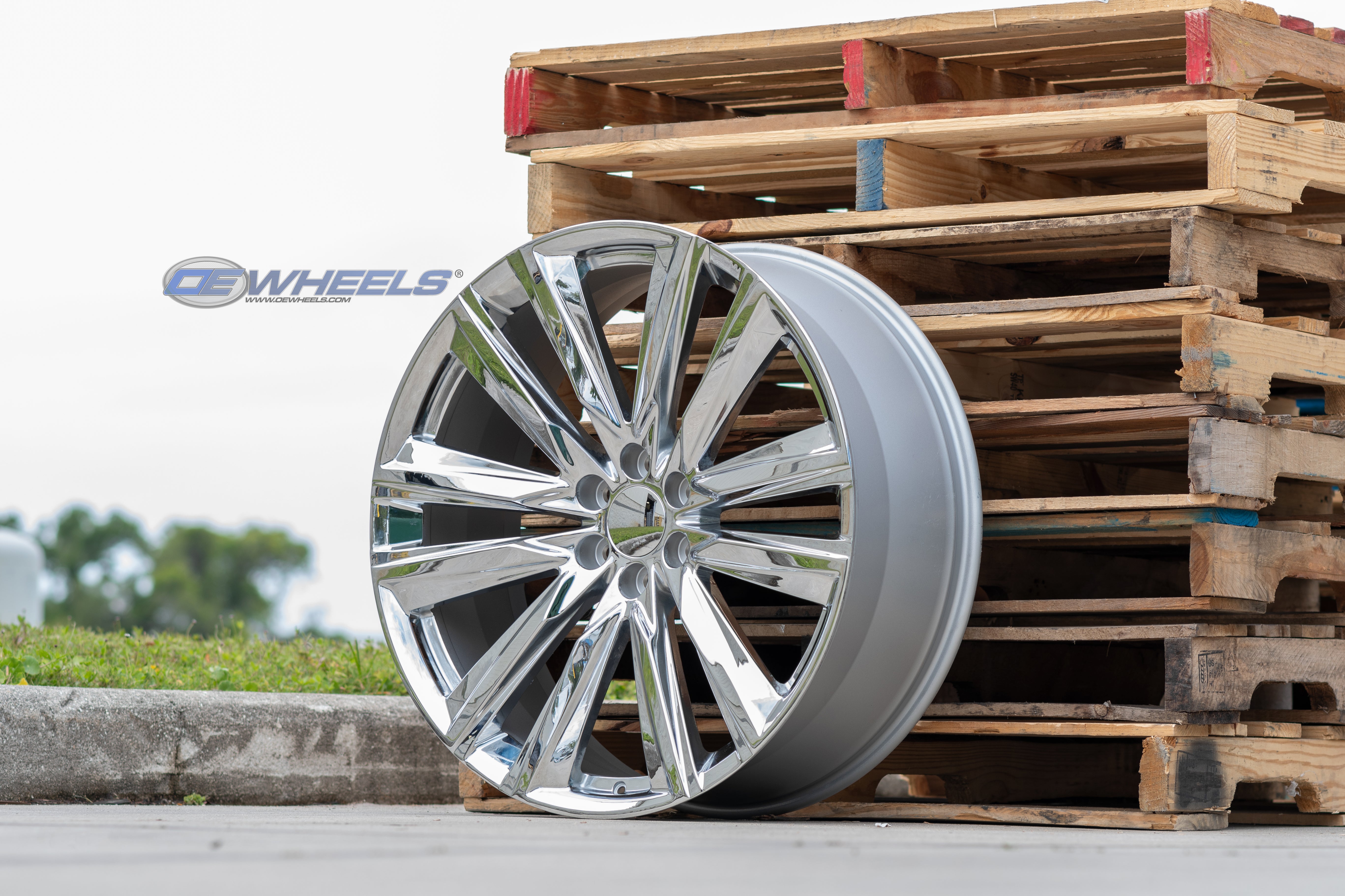 OE Wheels CA91-26100-6550-28C 26" Replica fits Cadillac Escalade - Chrome 26x10