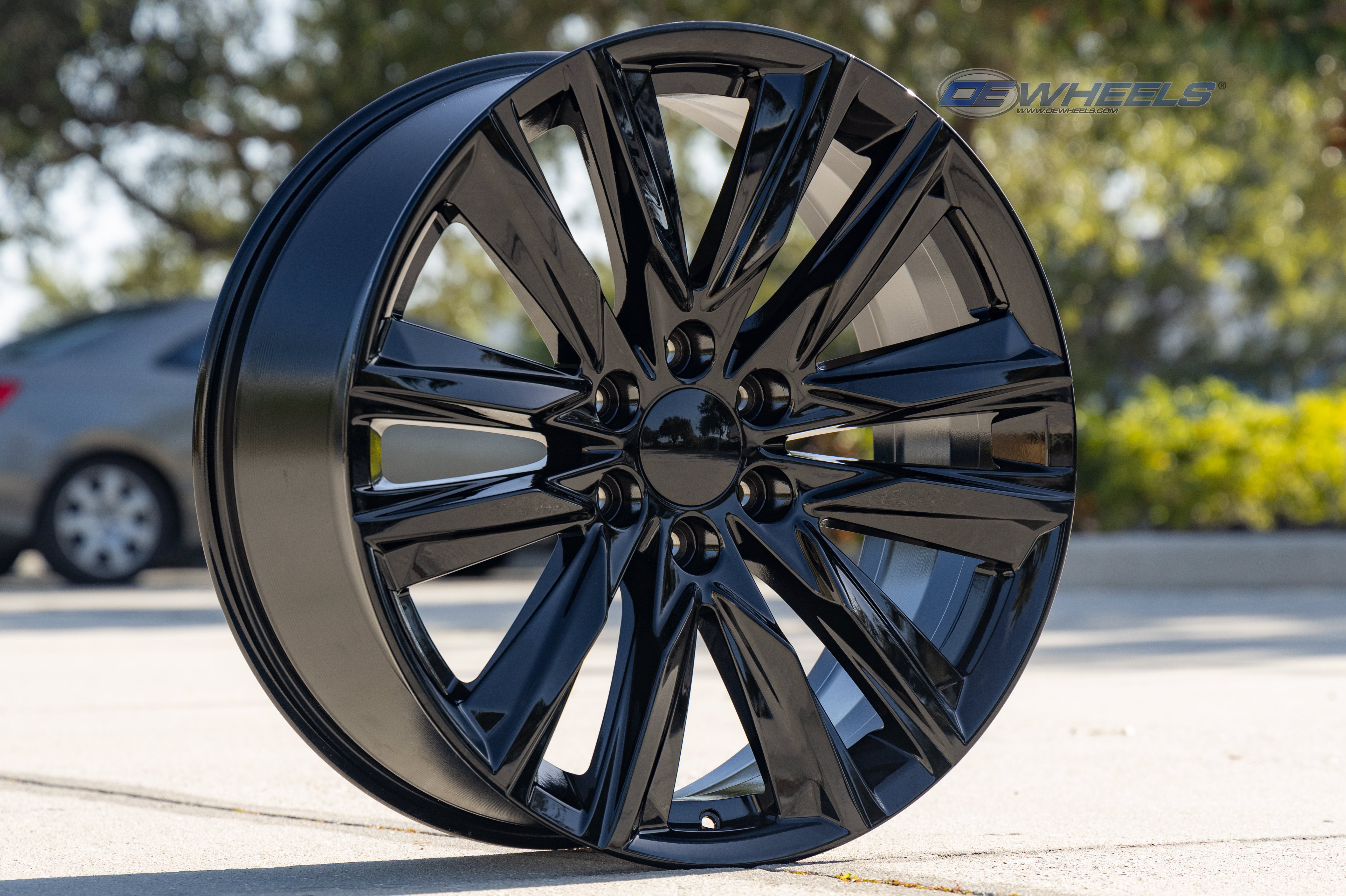 OE Wheels CA91-24100-6550-28B 24" Replica fits Cadillac Escalade Gloss Black