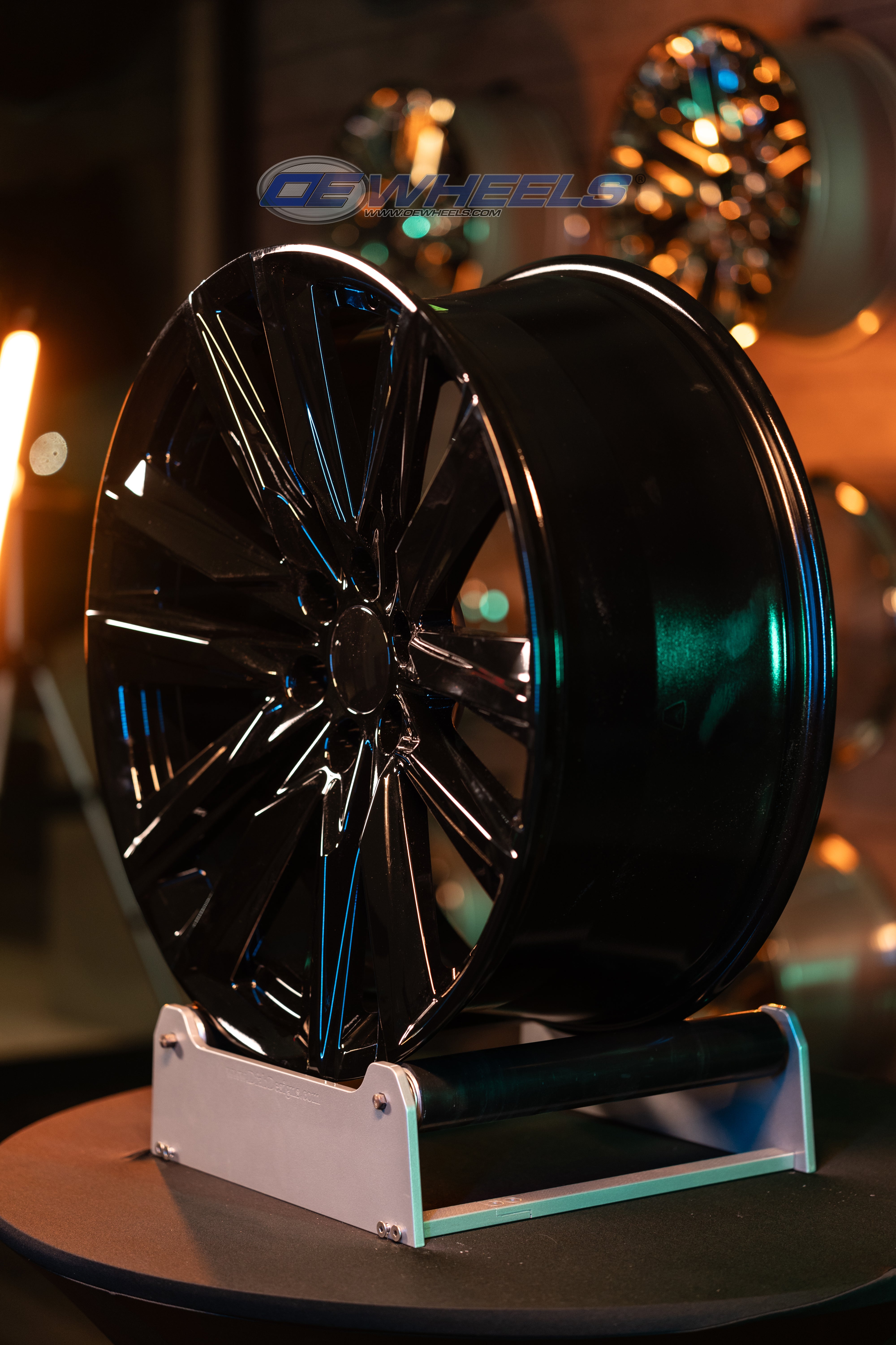 OE Wheels CA91-24100-6550-28B 24" Replica fits Cadillac Escalade Gloss Black