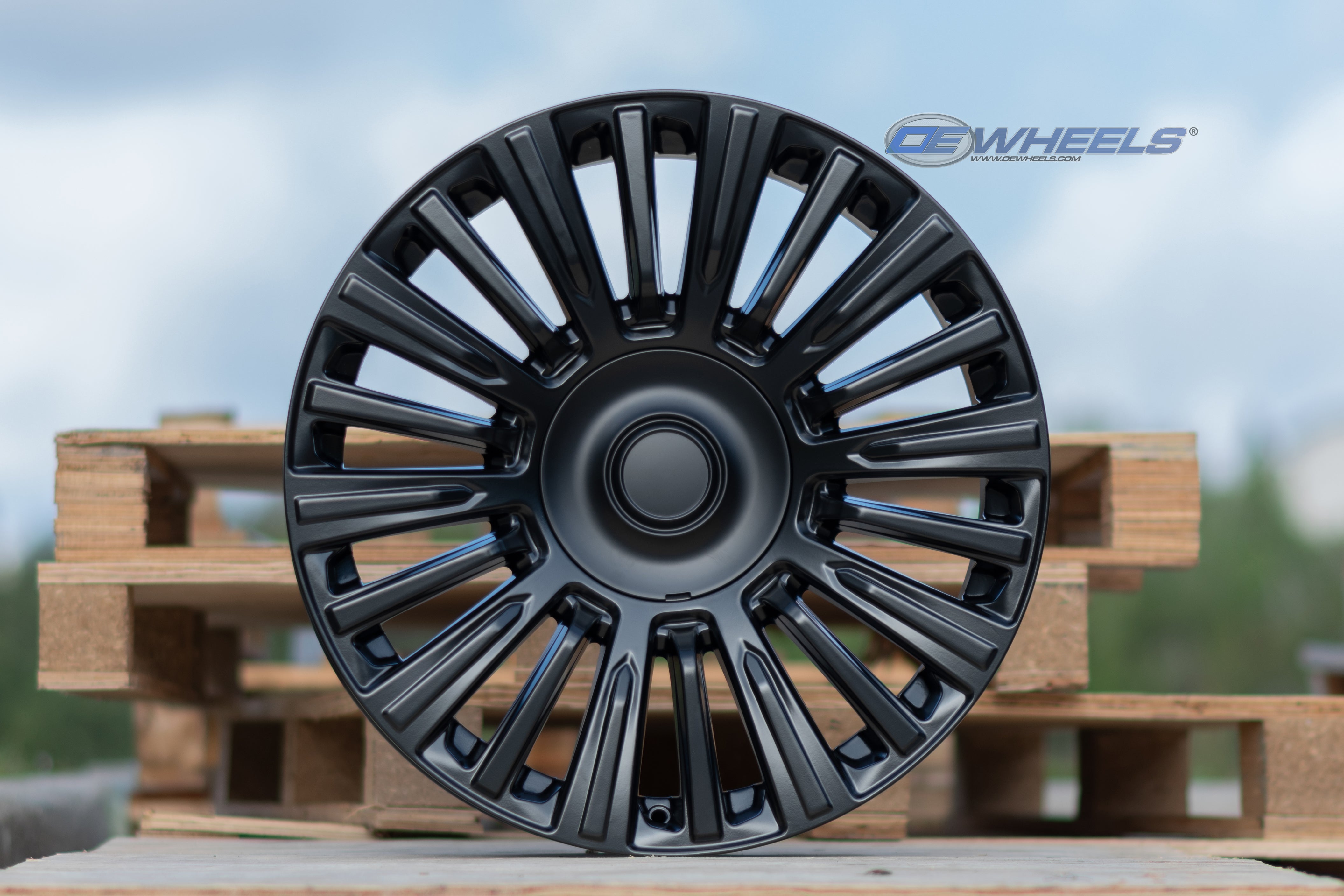 OE Wheels CA92-22090-6550-28B1 22" Replica fits Cadillac Escalade - Satin Black
