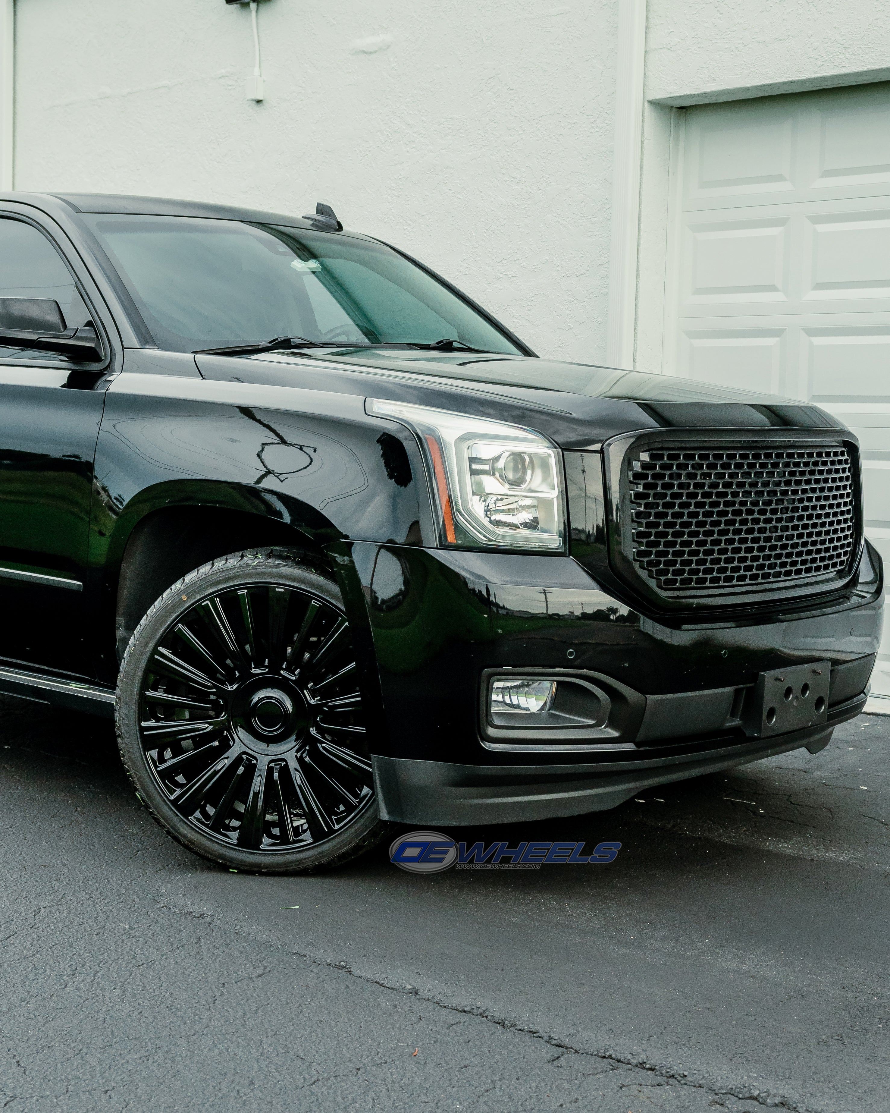 OE Wheels CA92-24100-6550-28B1 24" Replica fits Cadillac Escalade - Satin Black