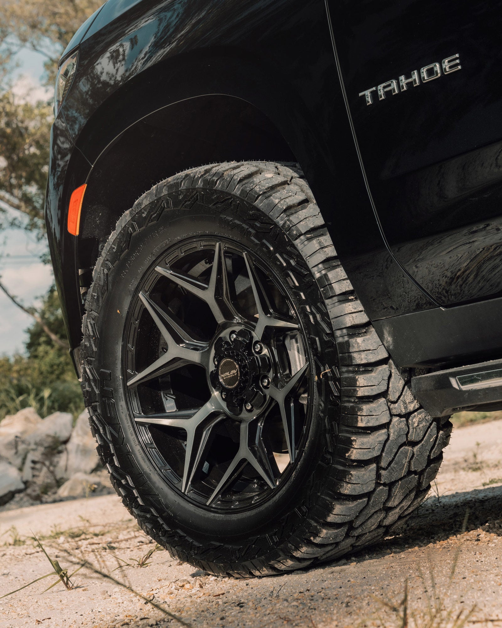 4PLAY 4P06-20090-6D55-0BBT Gen3 20x9 6x135mm & 6x5.5" +0et in Brushed Black