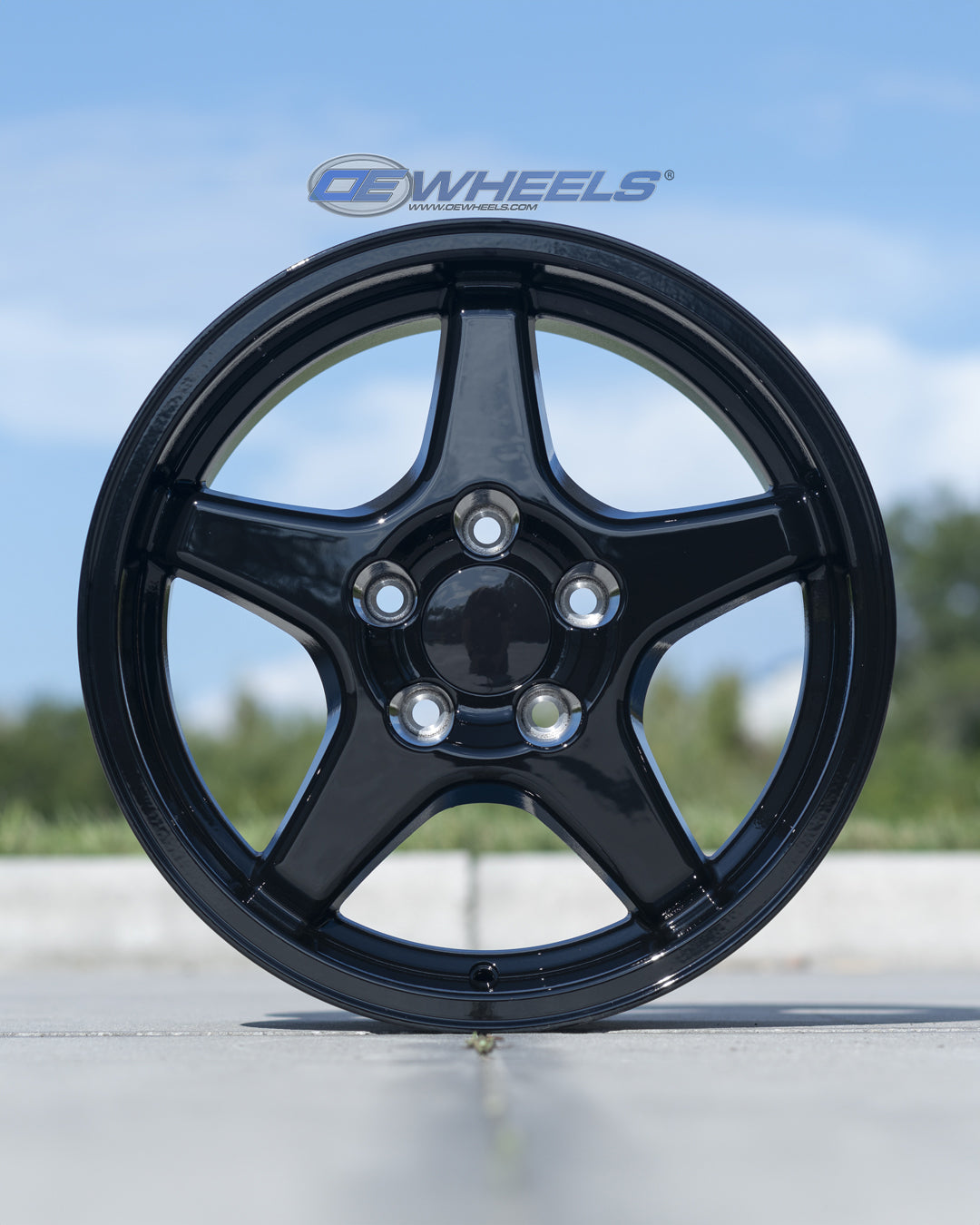 OE Wheels CV01-17110-5475-50B 17" Replica fits Chevrolet Corvette ZR1 Gloss Blk