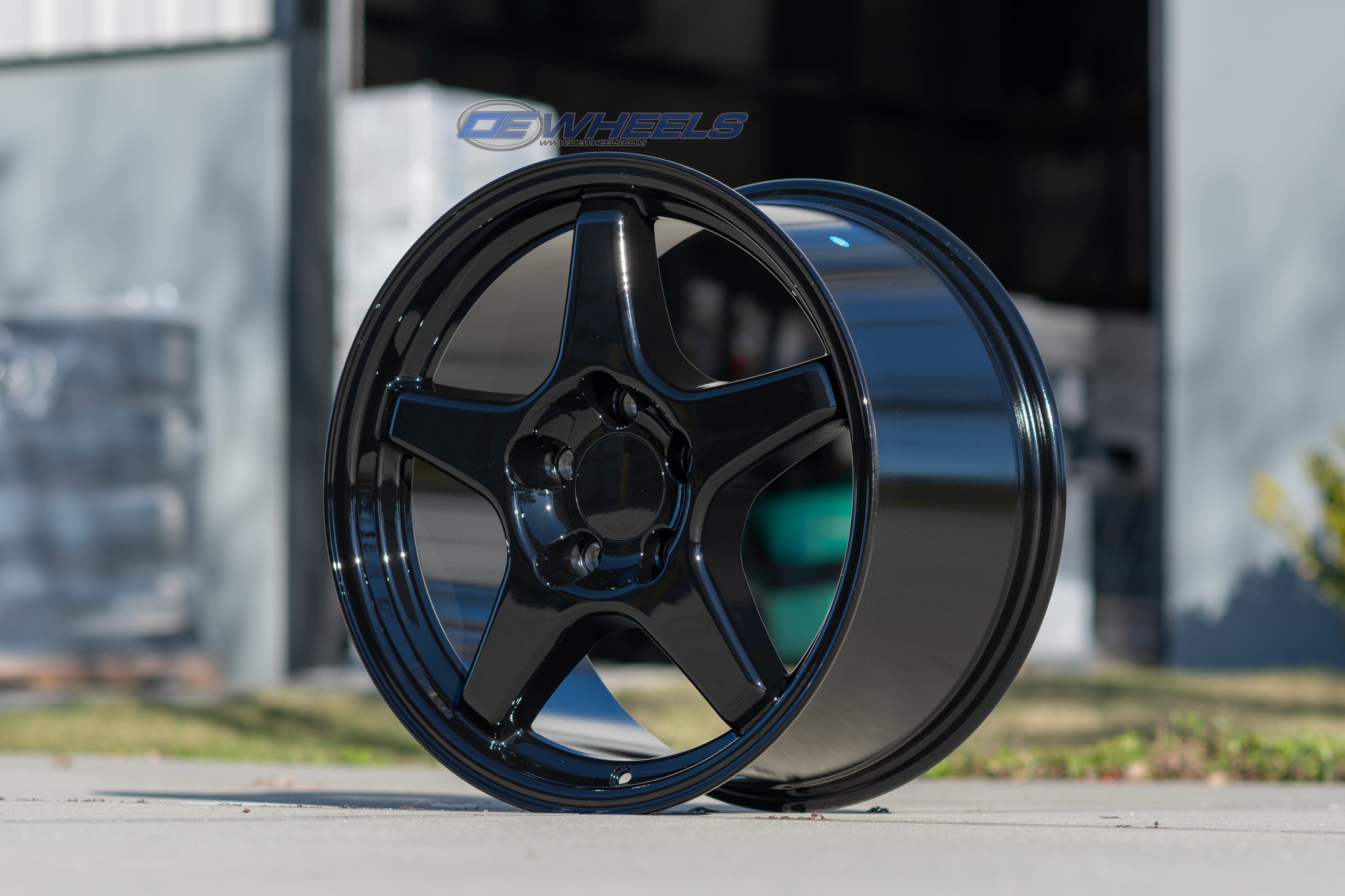 OE Wheels CV01-17095-5475-56B 17" Replica fits Chevrolet Corvette ZR1 Gloss Blk
