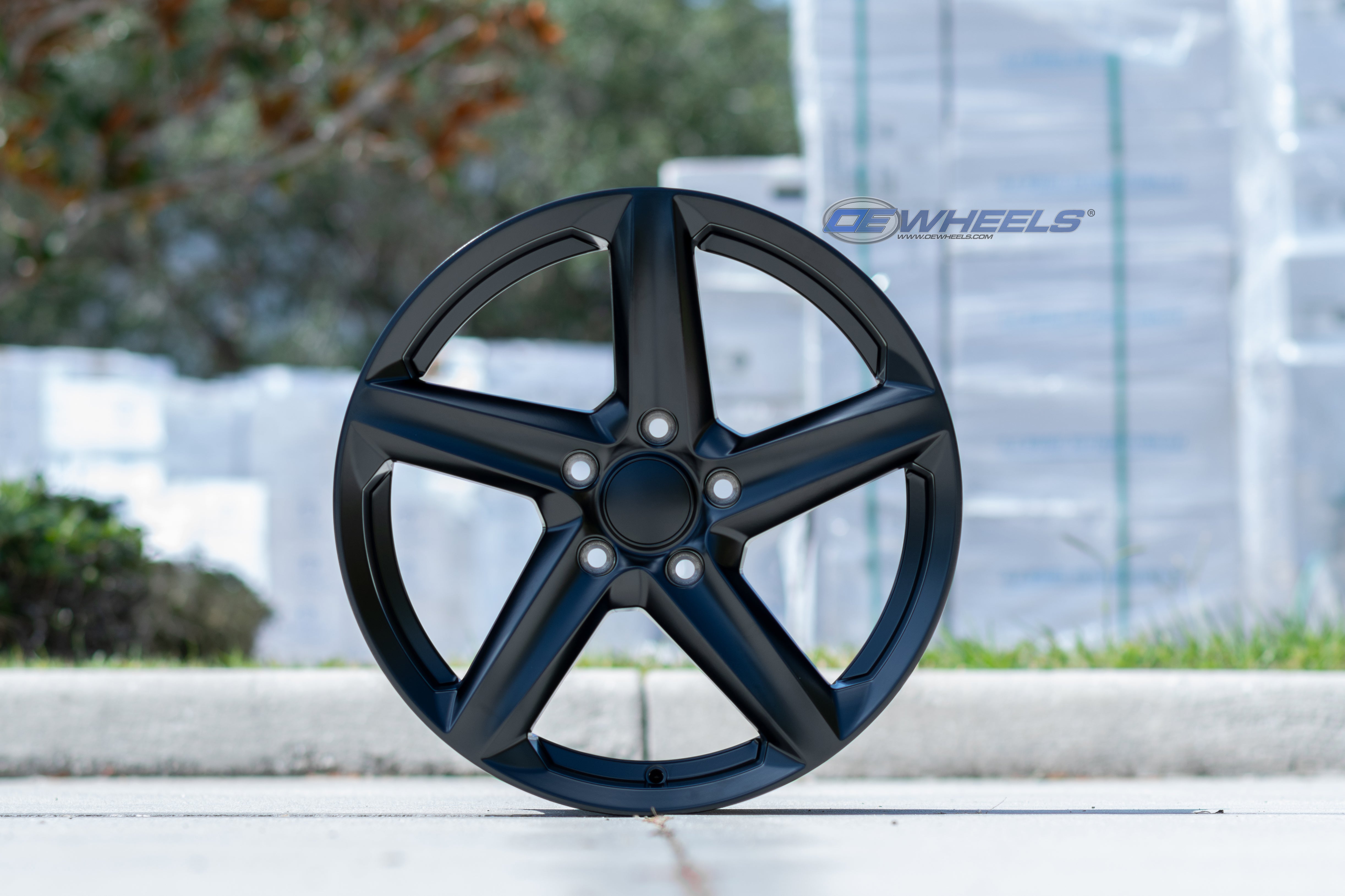 OE Wheels CV02C-18085-5475-56B1 18" Replica fits Chevrolet C7 Corvette Satin Blk