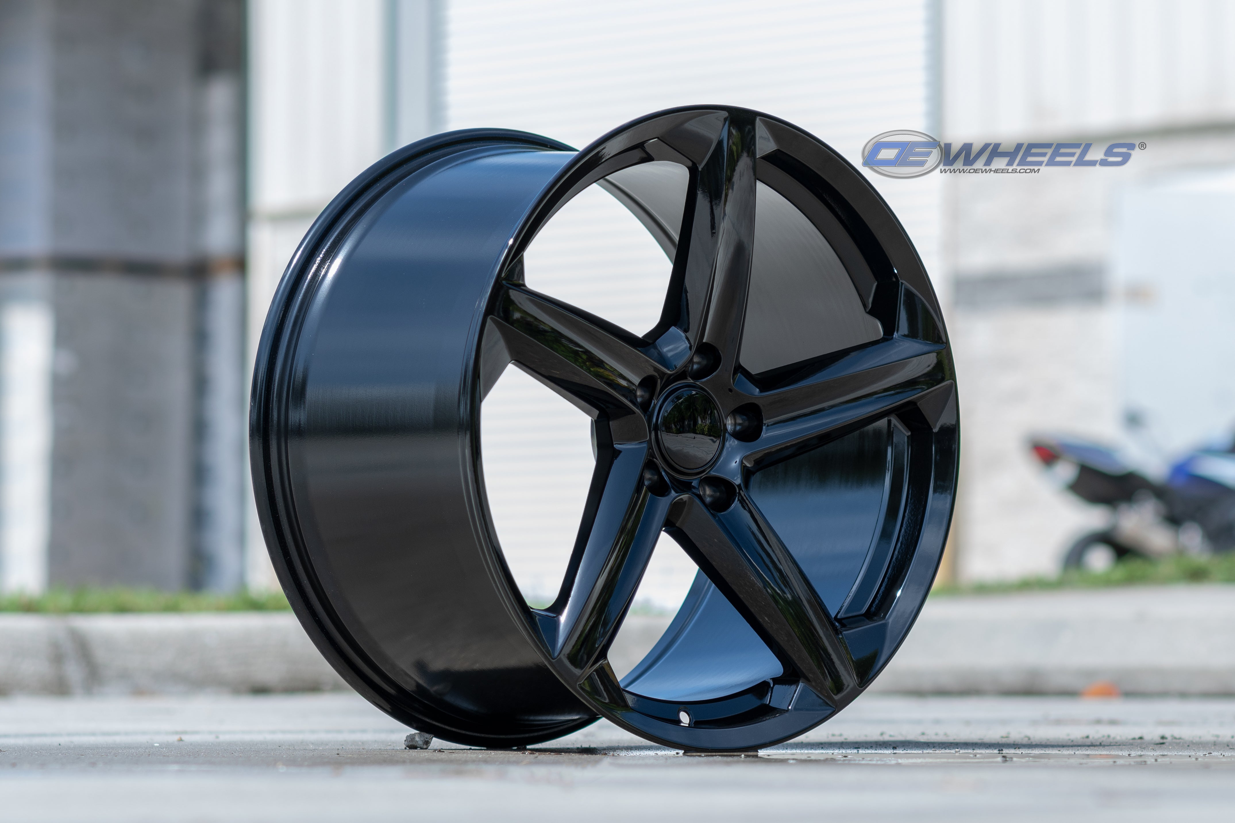 OE Wheels CV02D-20110-5120-64B 20" Replica fits Chevrolet C8 Corvette Gloss Blk