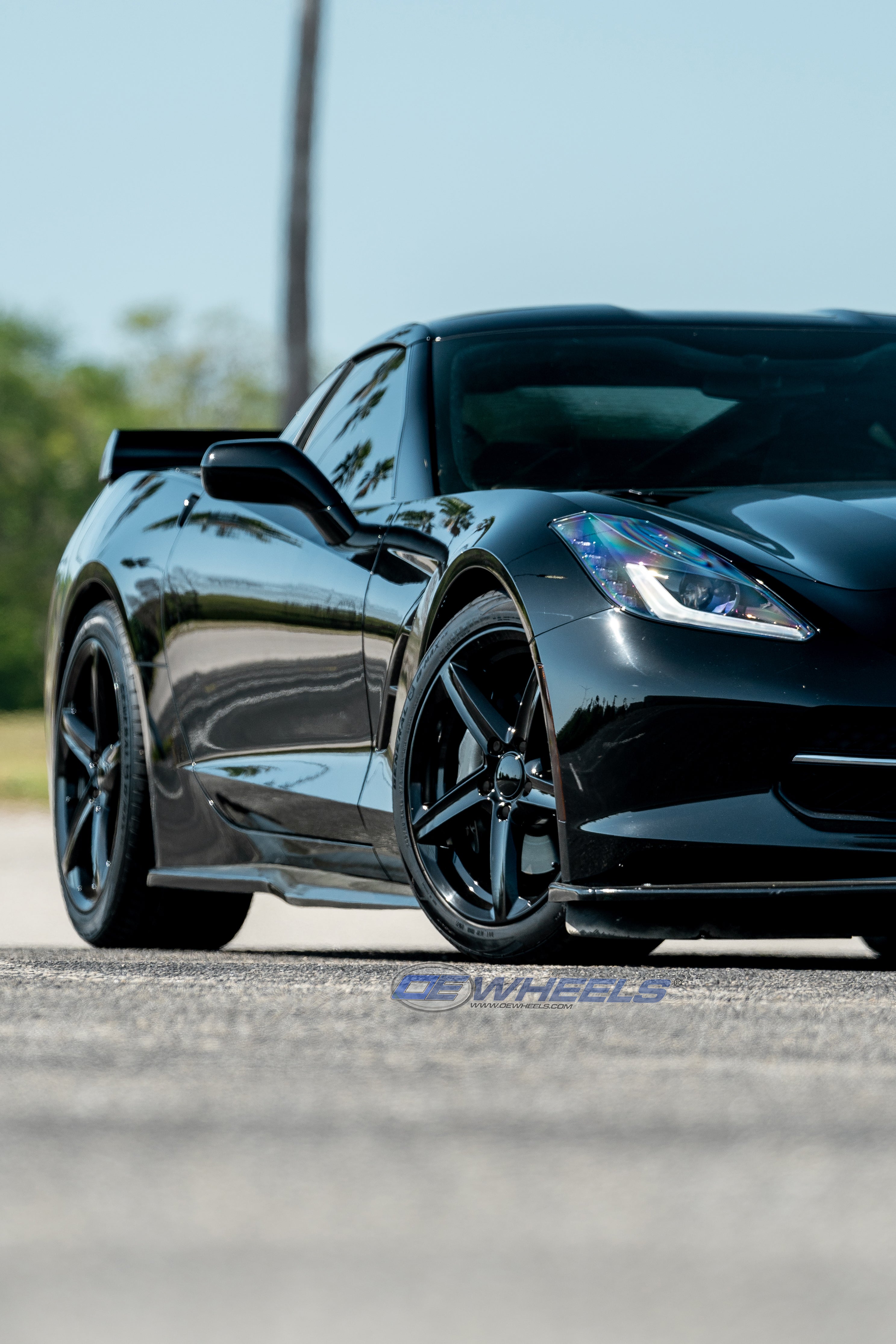 OE Wheels CV02C-18085-5475-56B 18" Replica fits Chevrolet C7 Corvette Gloss Blk