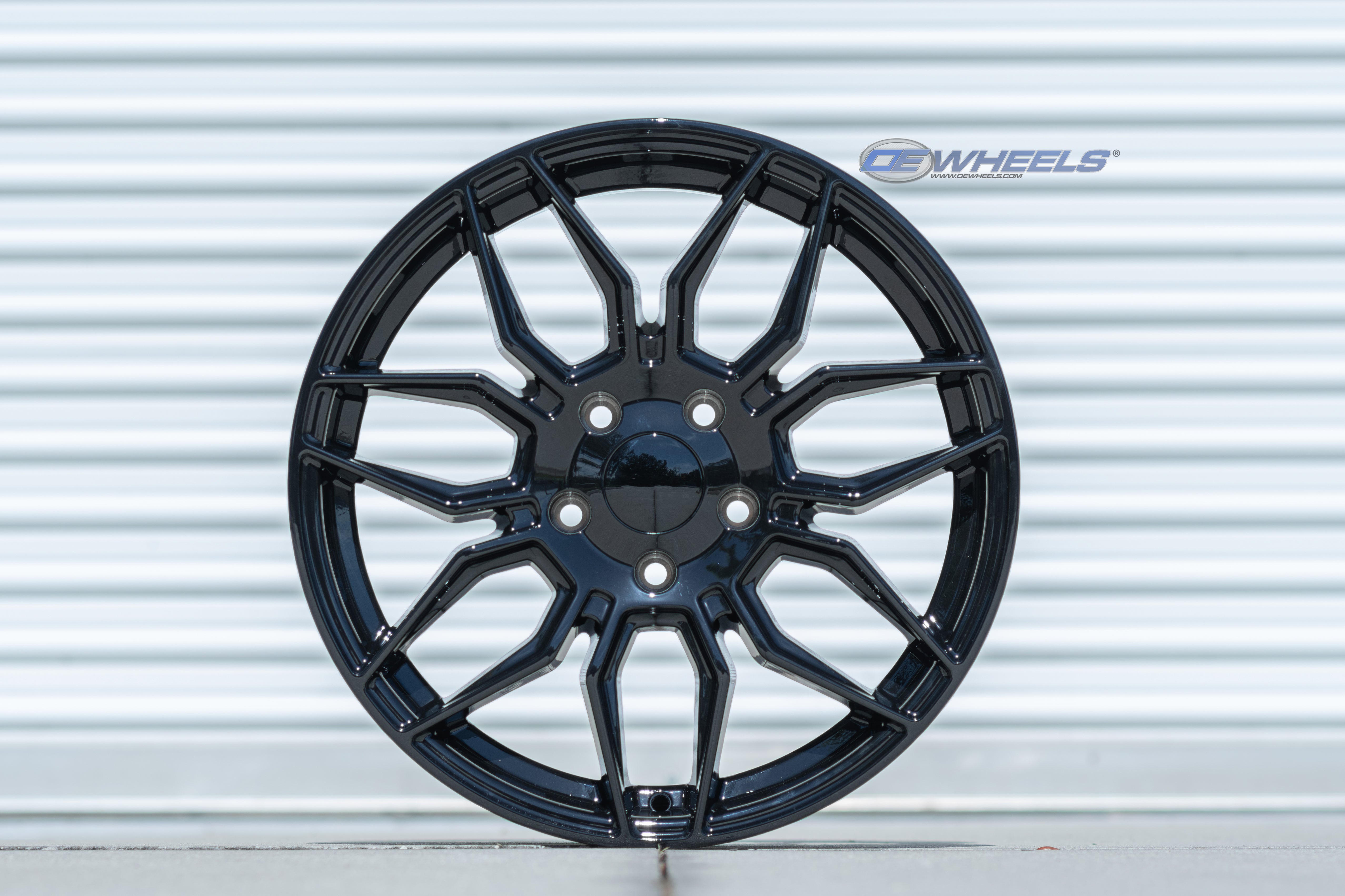 OE Wheels CV03D-19085-5120-51B 19" Replica fits Chevrolet C8 Corvette Gloss Blk