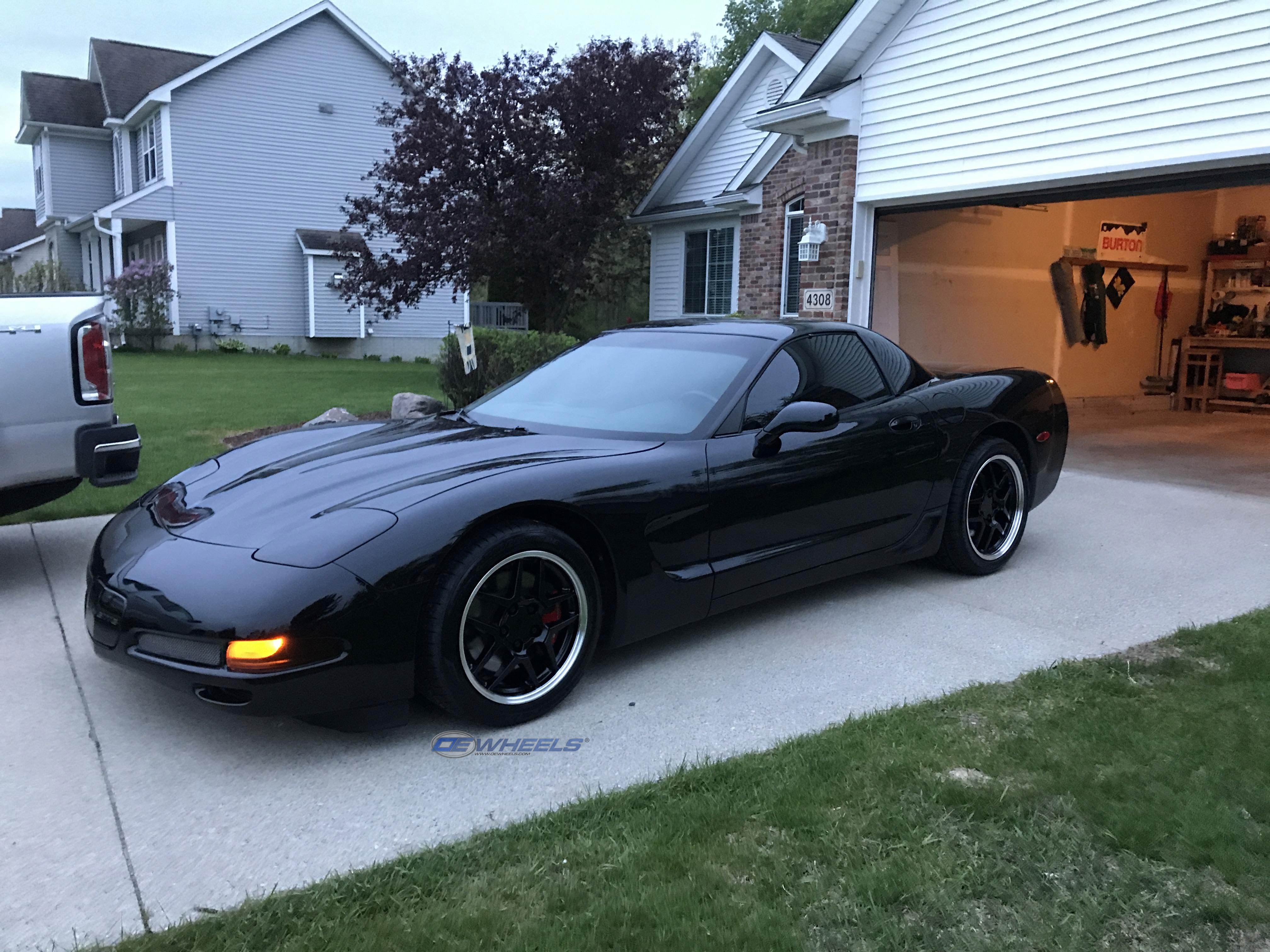 OE Wheels CV04-18105-5475-56BM 18" Replica fits Chevrolet Corvette C5 Z06 Black