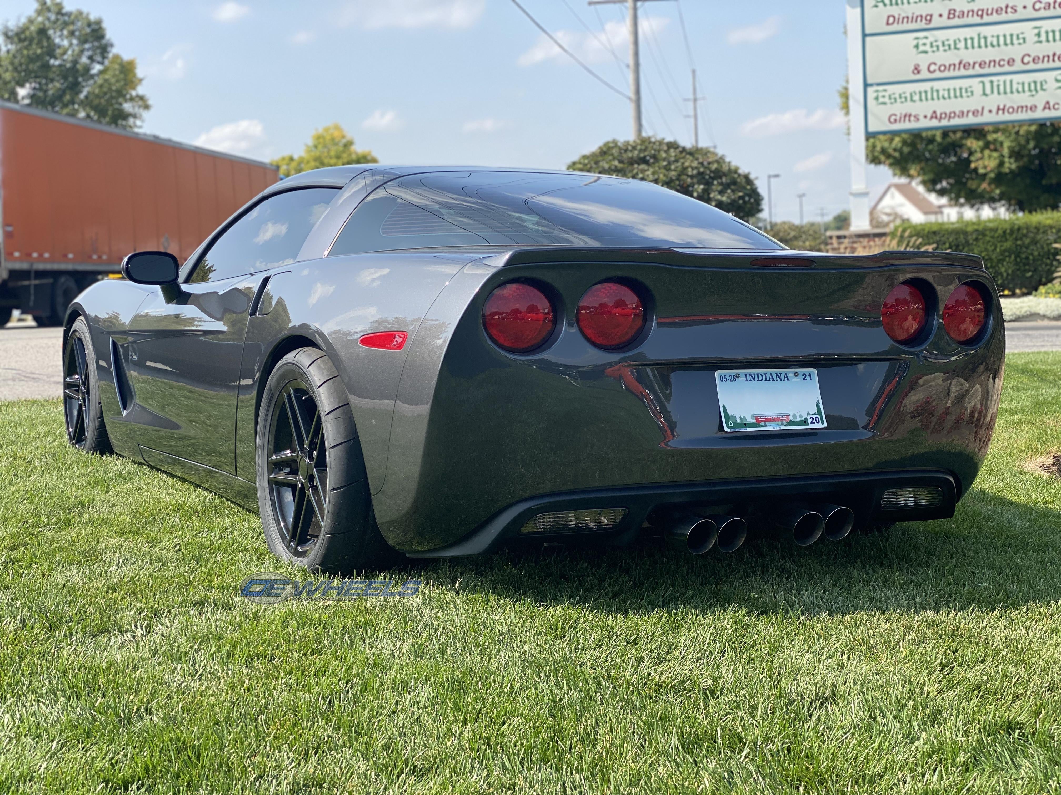 OE Wheels CV07B-19100-5475-65B 19" Replica fits Chevrolet Corvette C6 Z06 Black