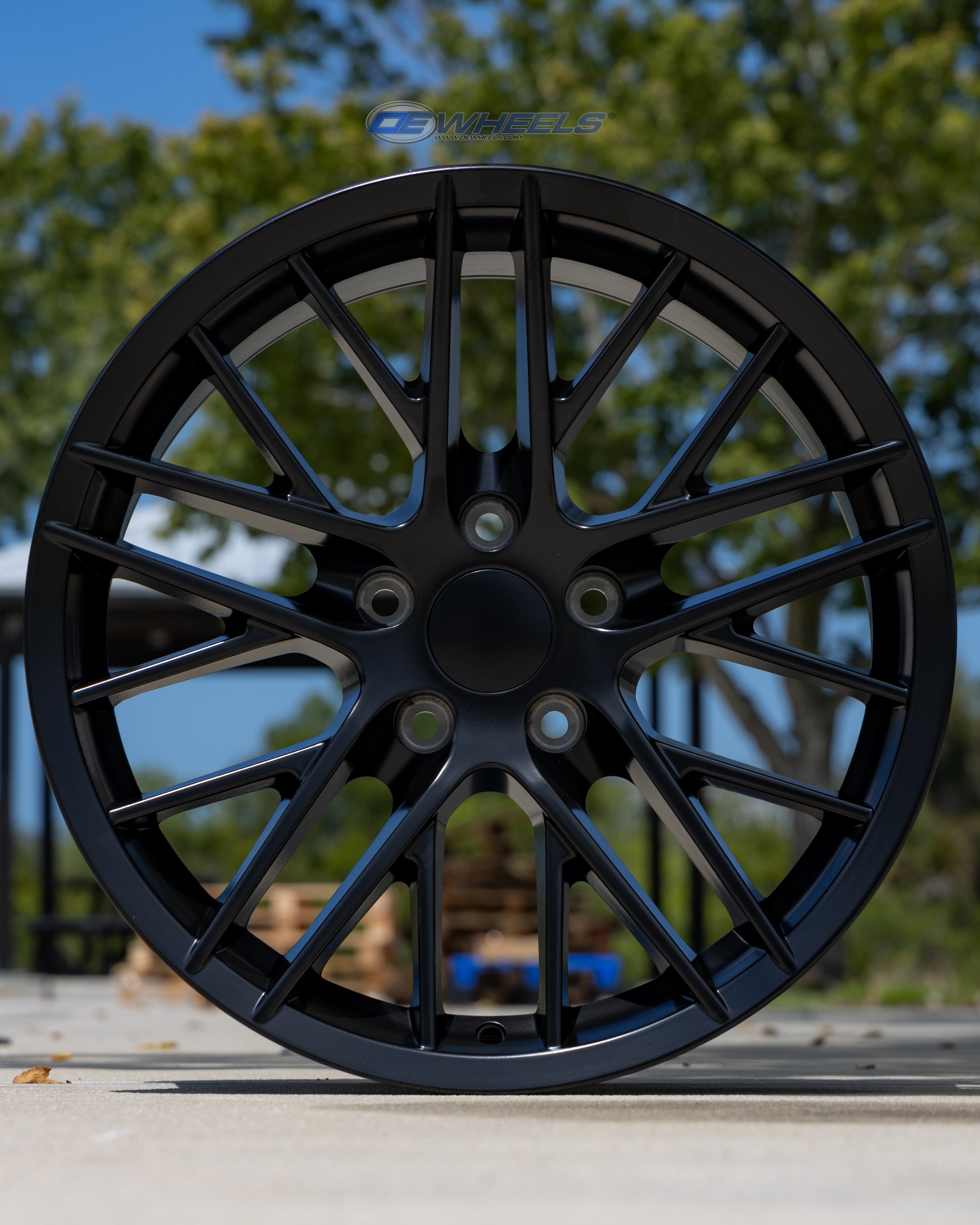 OE Wheels CV08A-18105-5475-56B1 18" Replica fits Chevrolet Corvette C6 ZR1 Satin