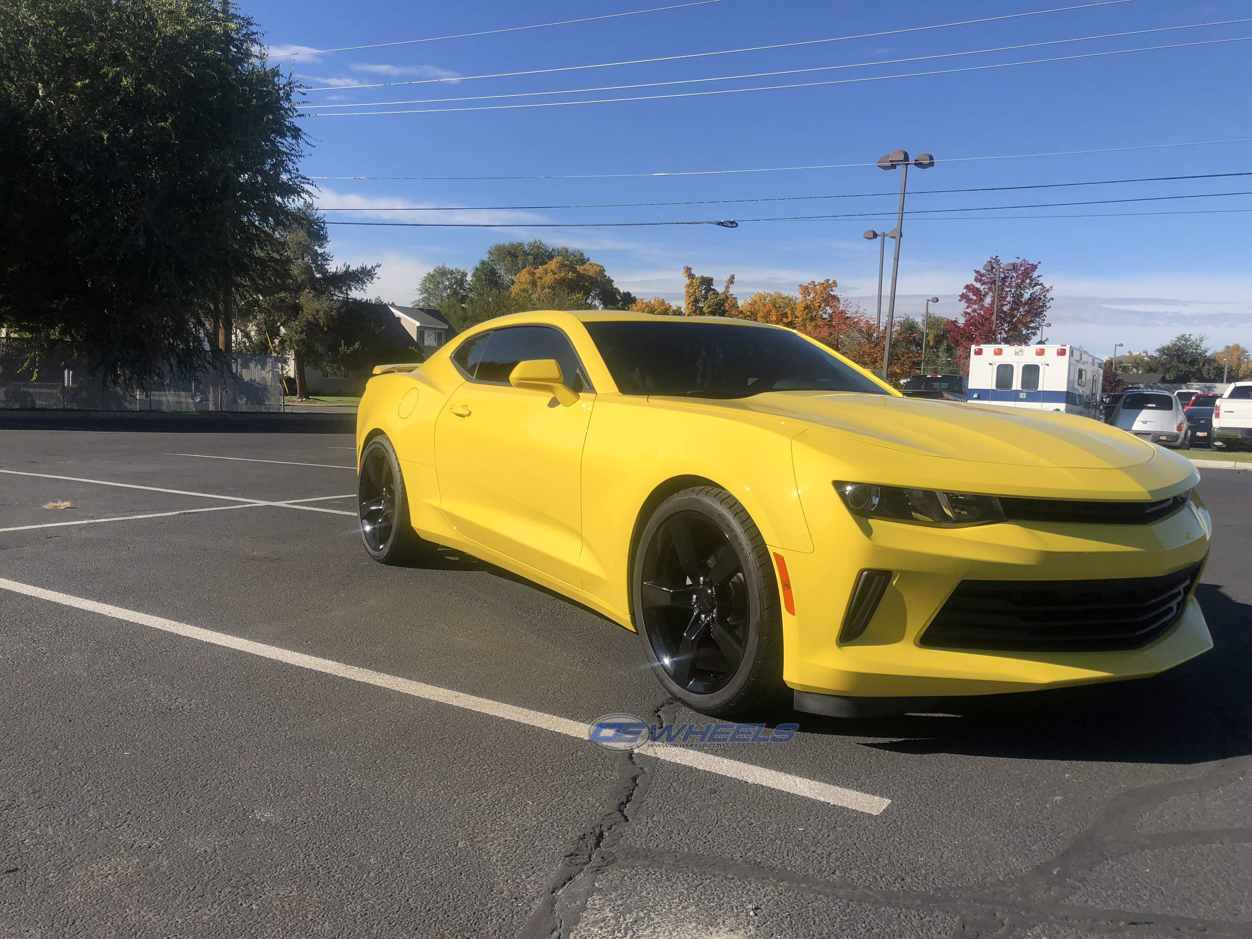 OE Wheels CV11-20090-5120-35B 20" Replica fits Chevrolet Camaro SS 20x9 Black