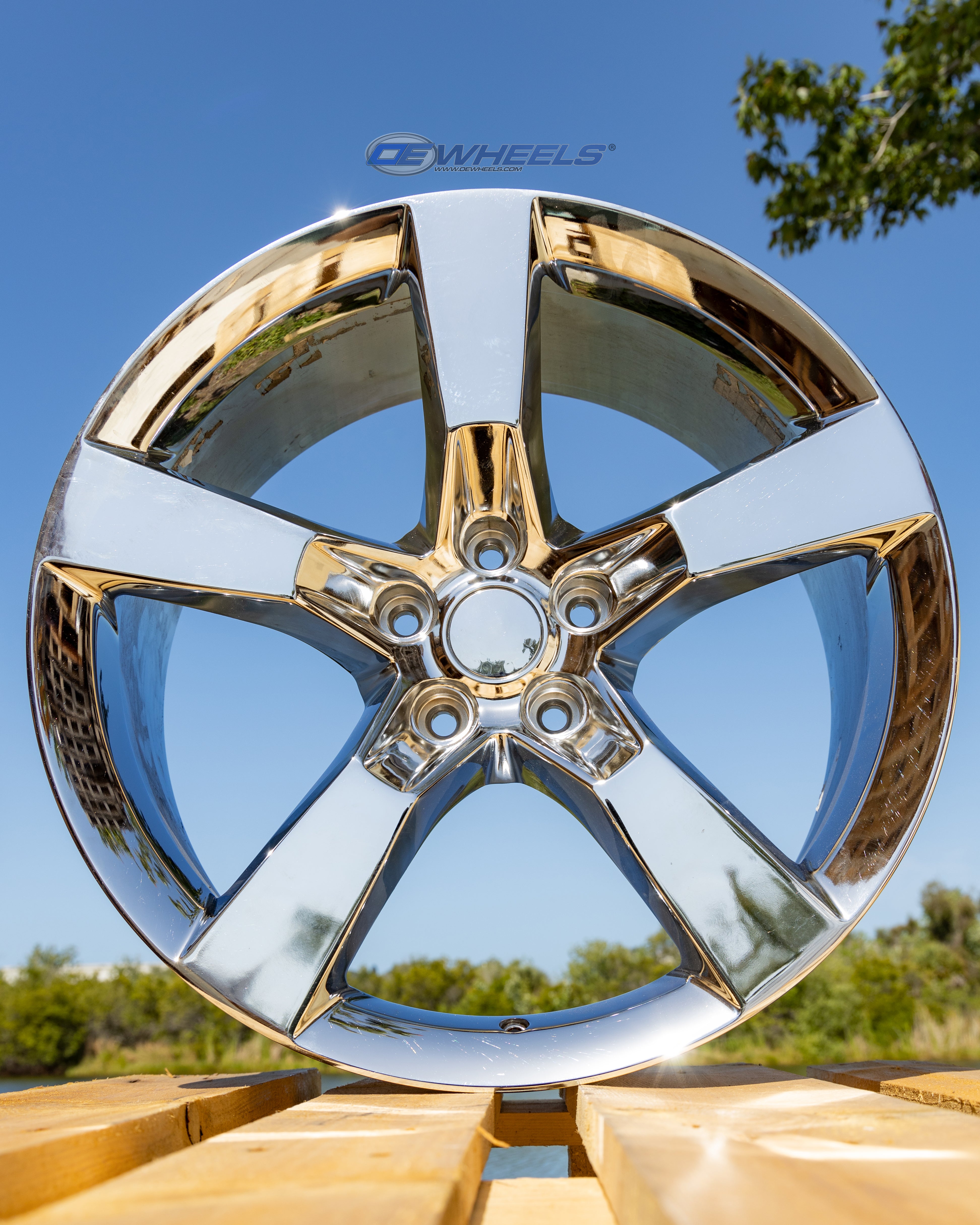 OE Wheels CV11-20090-5120-35C 20" Replica fits Chevrolet Camaro SS 20x9 Chrome