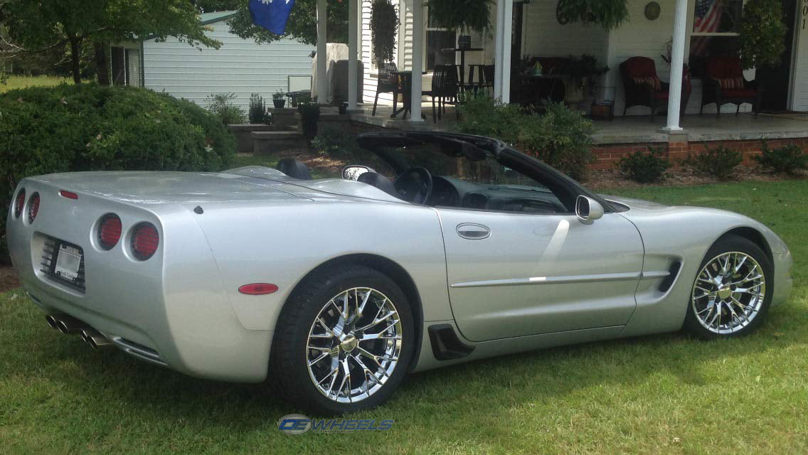 OE Wheels CV22C-19085-5475-56C 19" Replica fits Chevrolet Corvette C7 Z06 Chrome