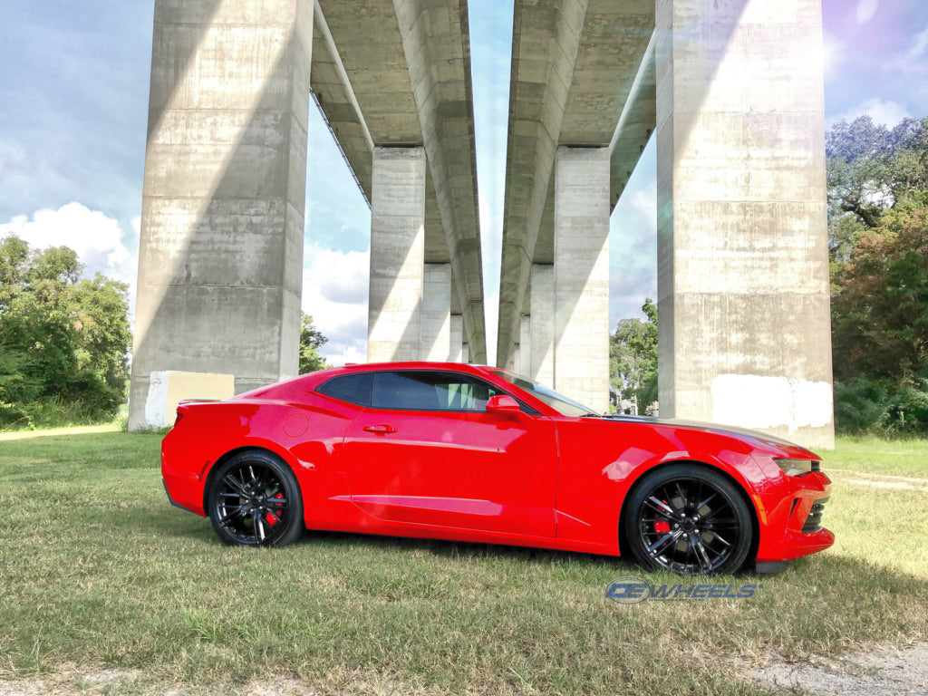 OE Wheels CV25-20095-5120-40B 20" Replica fits Chevrolet Camaro ZL1 20x9.5 Black
