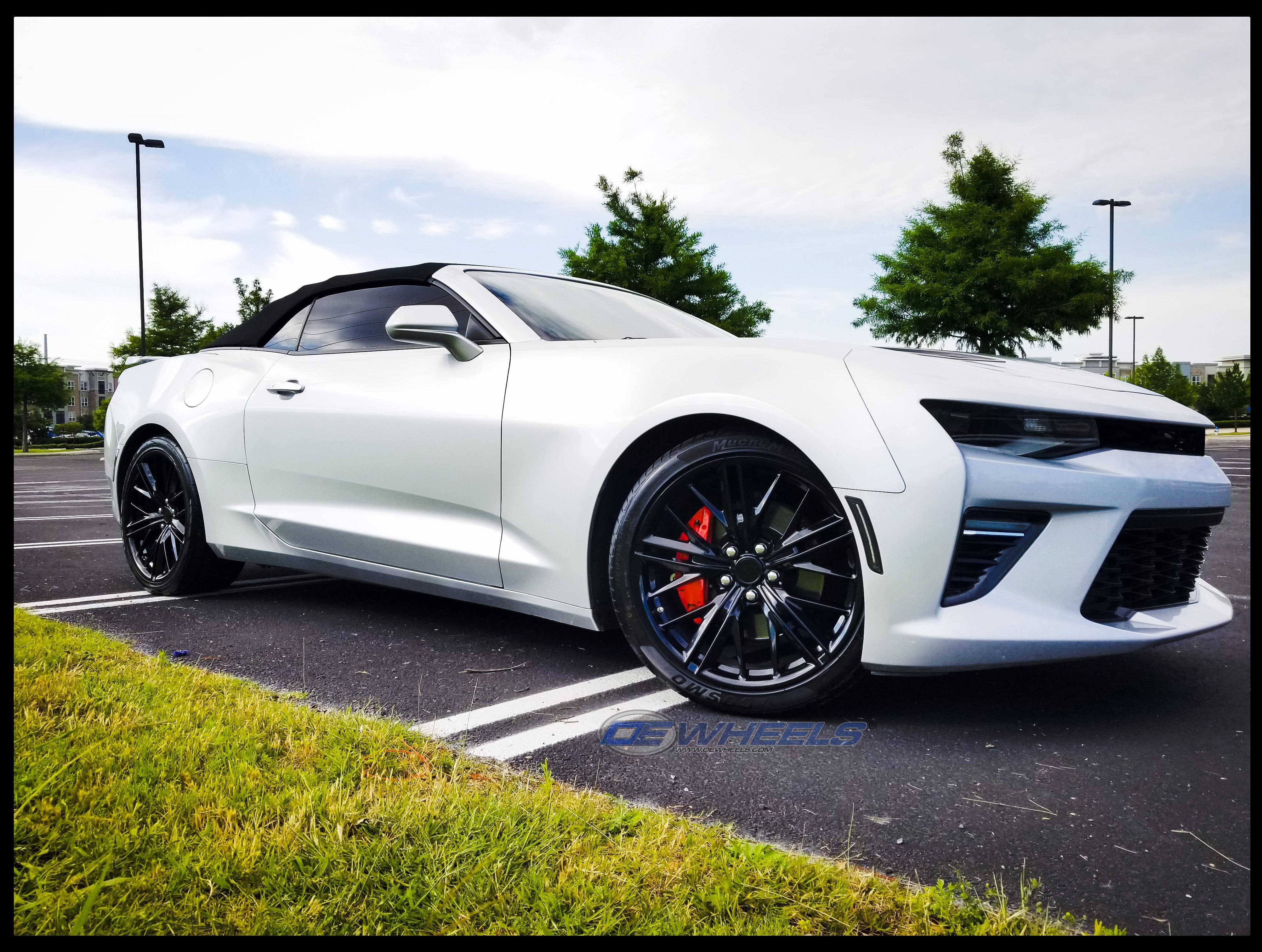 OE Wheels CV25-20085-5120-35B 20" Replica fits Chevrolet Camaro ZL1 20x8.5 Black