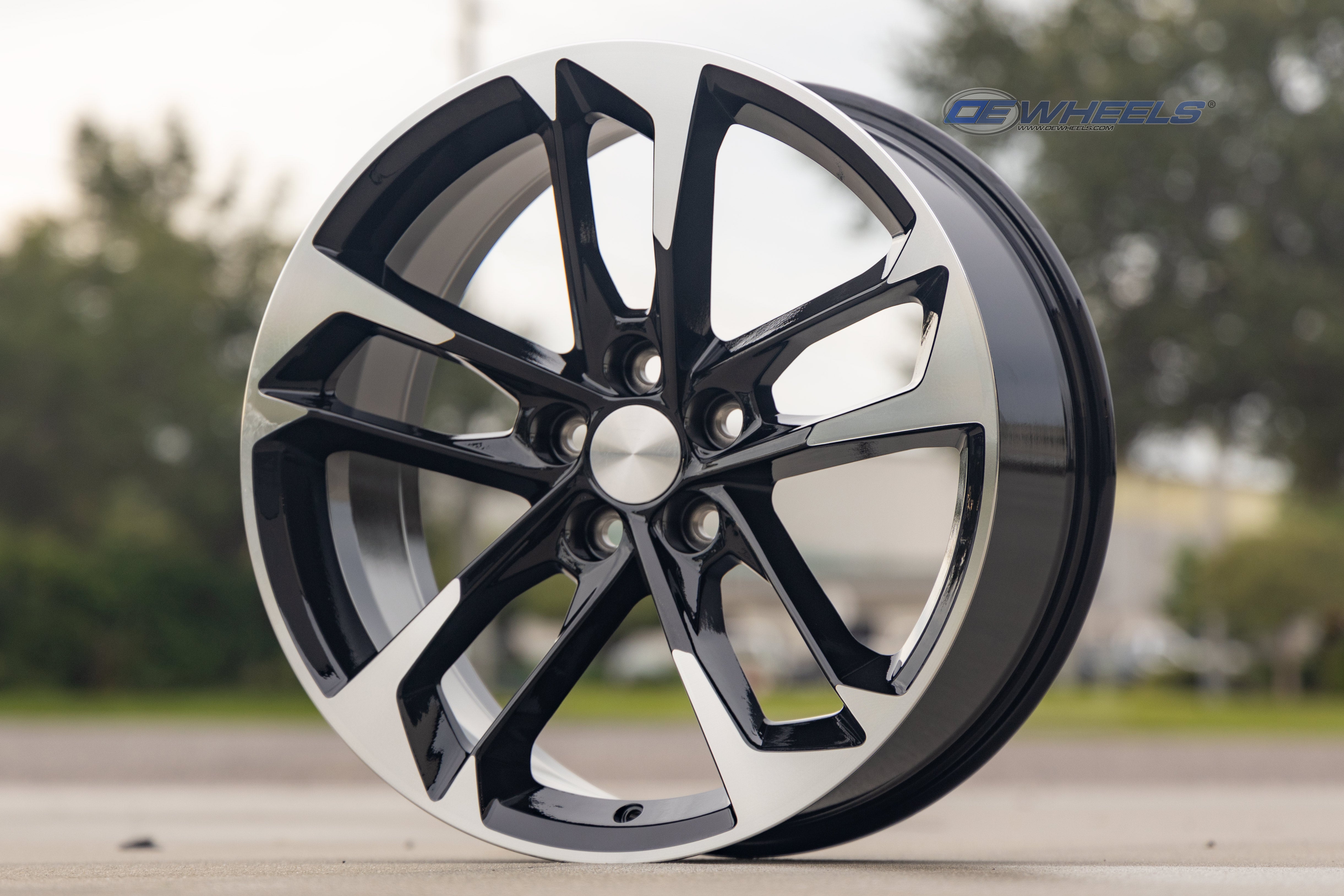 OE Wheels CV29-20085-5120-25MB 20" Replica fits Chevrolet Camaro Black Mach'd