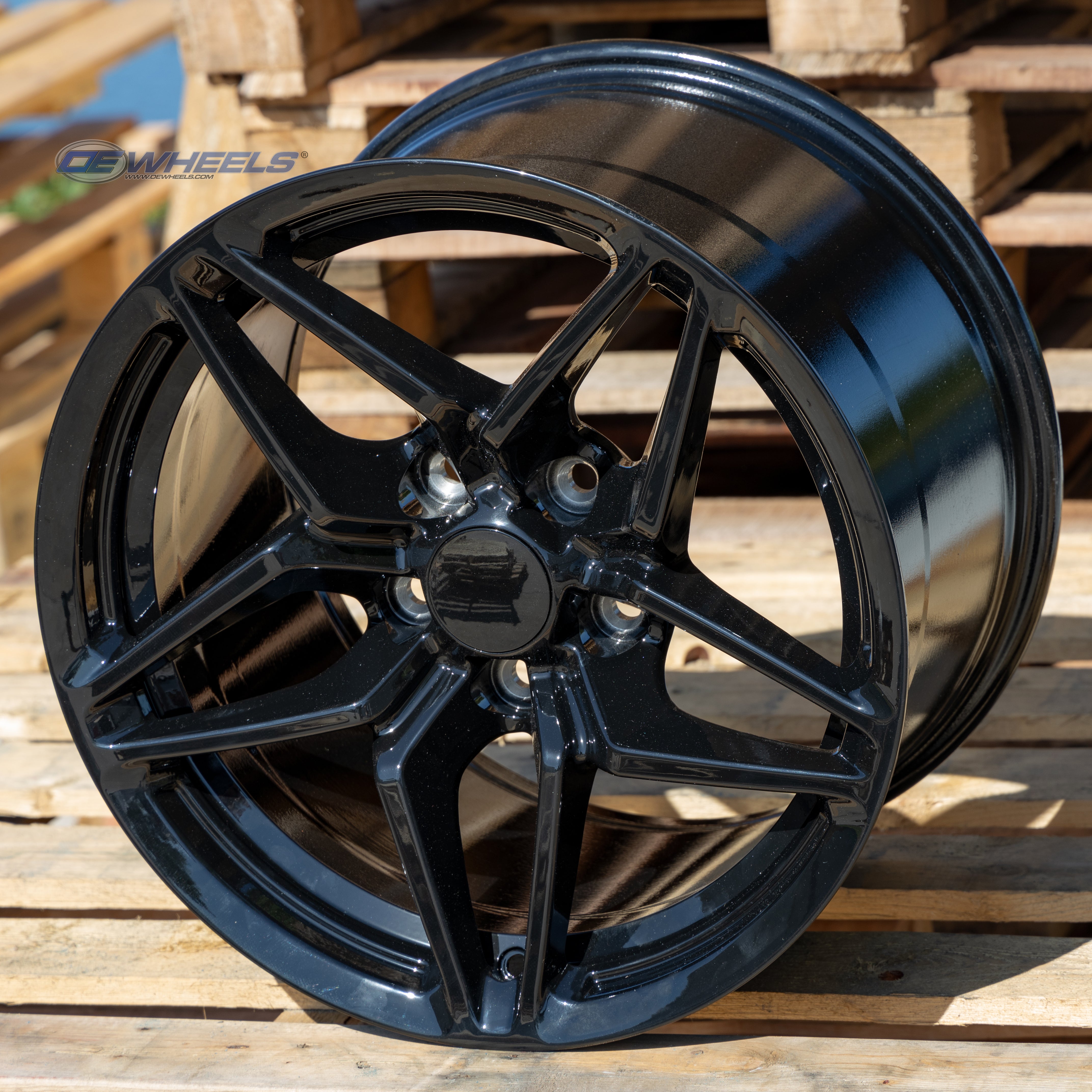 OE Wheels CV31-17110-5475-50B 17" Replica fits Chevrolet Corvette C7 ZR1 Black