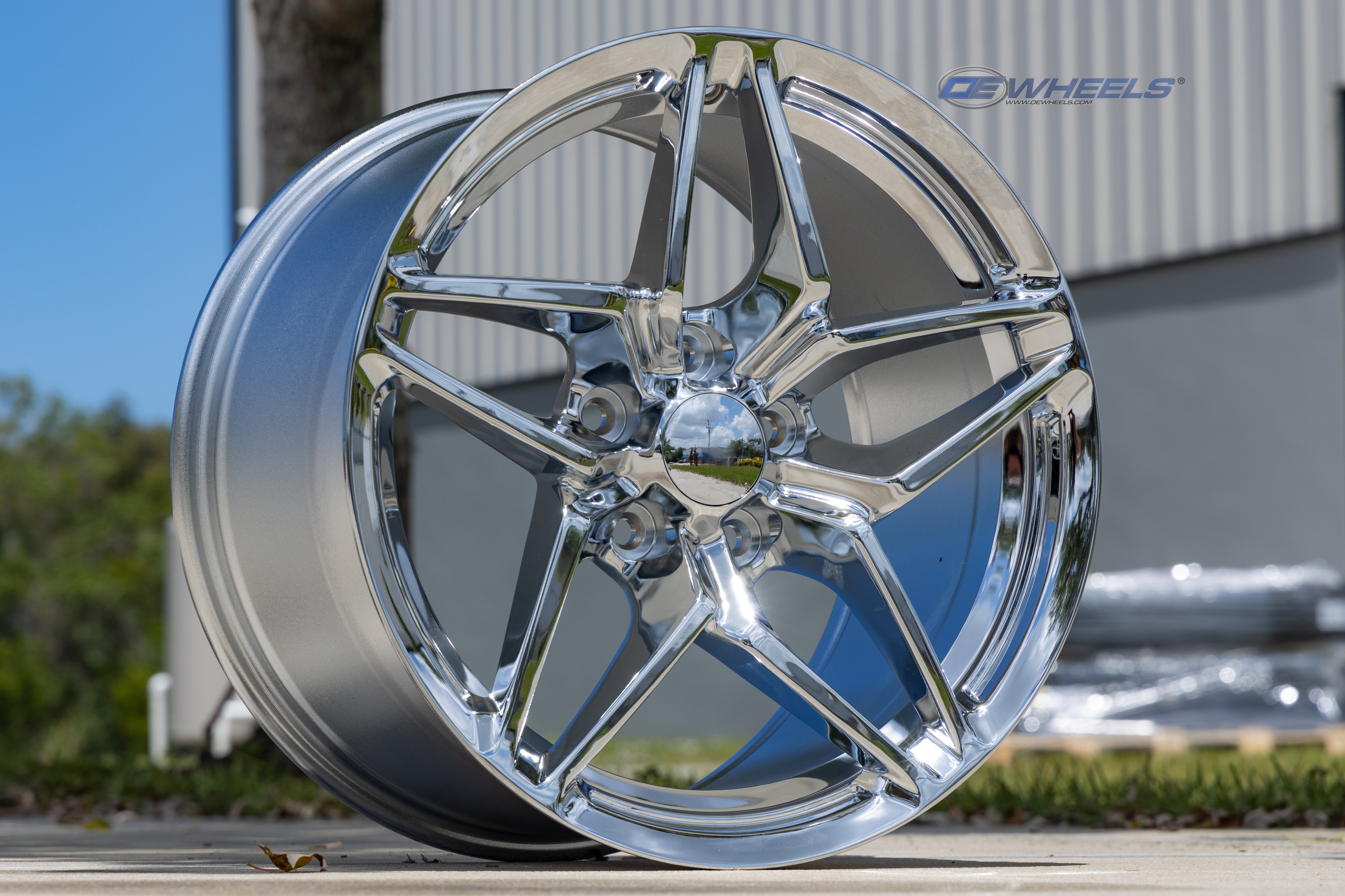 OE Wheels CV31-18105-5475-56C 18" Replica fits Chevrolet Corvette C7 ZR1 Chrome