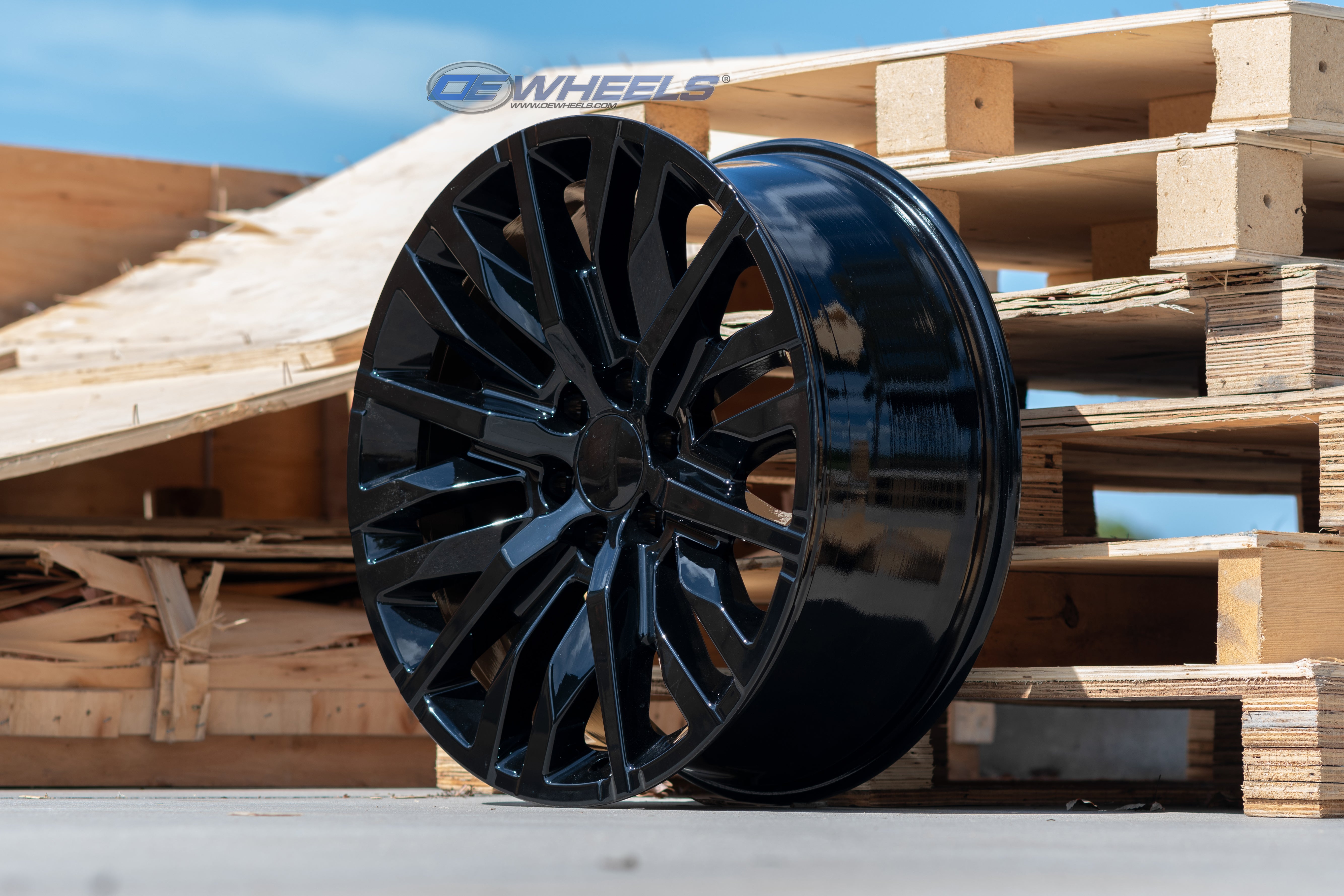 OE Wheels CV33-22090-6550-28B 22" Replica fits GMC Sierra 1500 22x9 Gloss Black