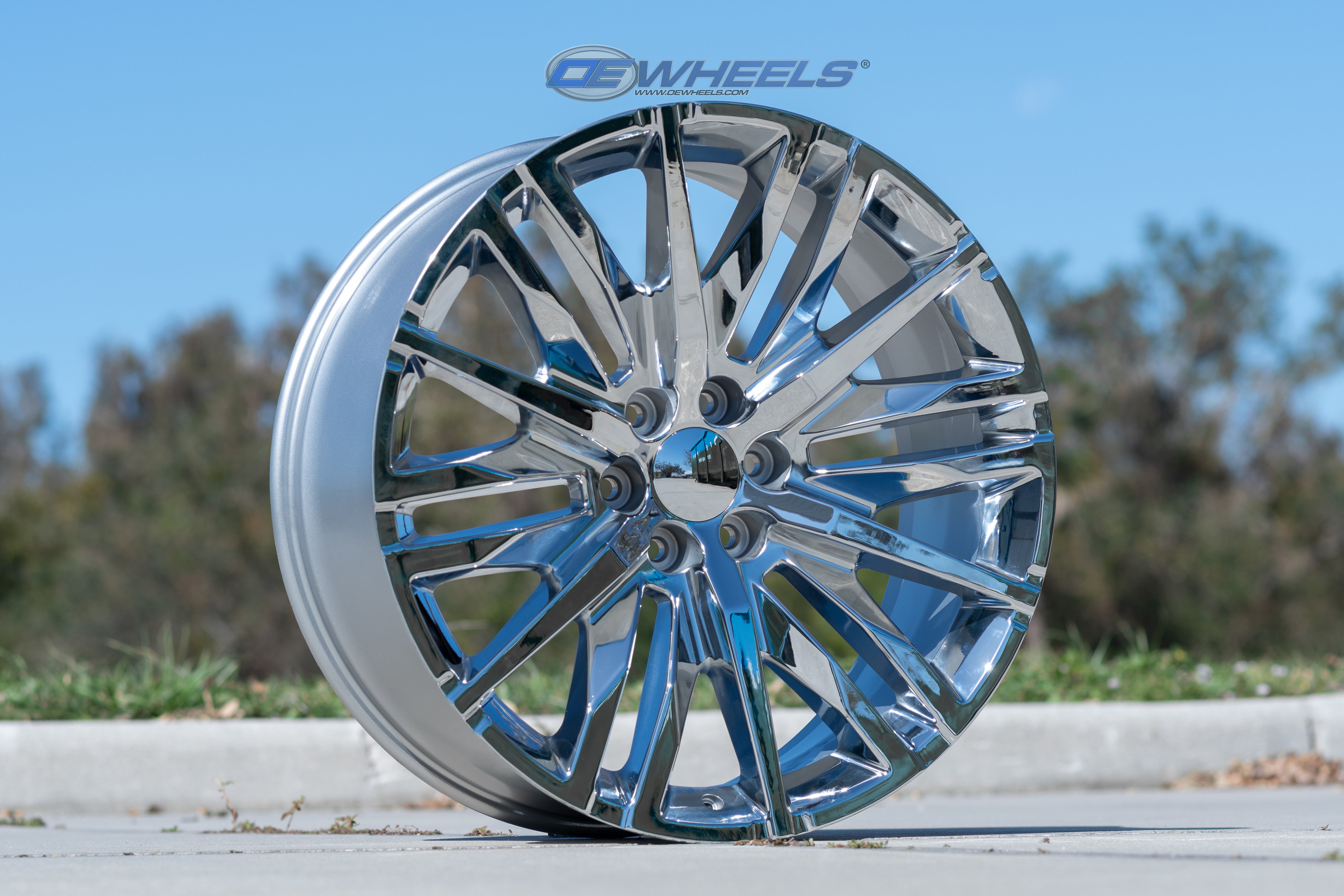 OE Wheels CV33-24100-6550-28C 24" Replica CV33 fits GMC Sierra 1500 24x10 Chrome