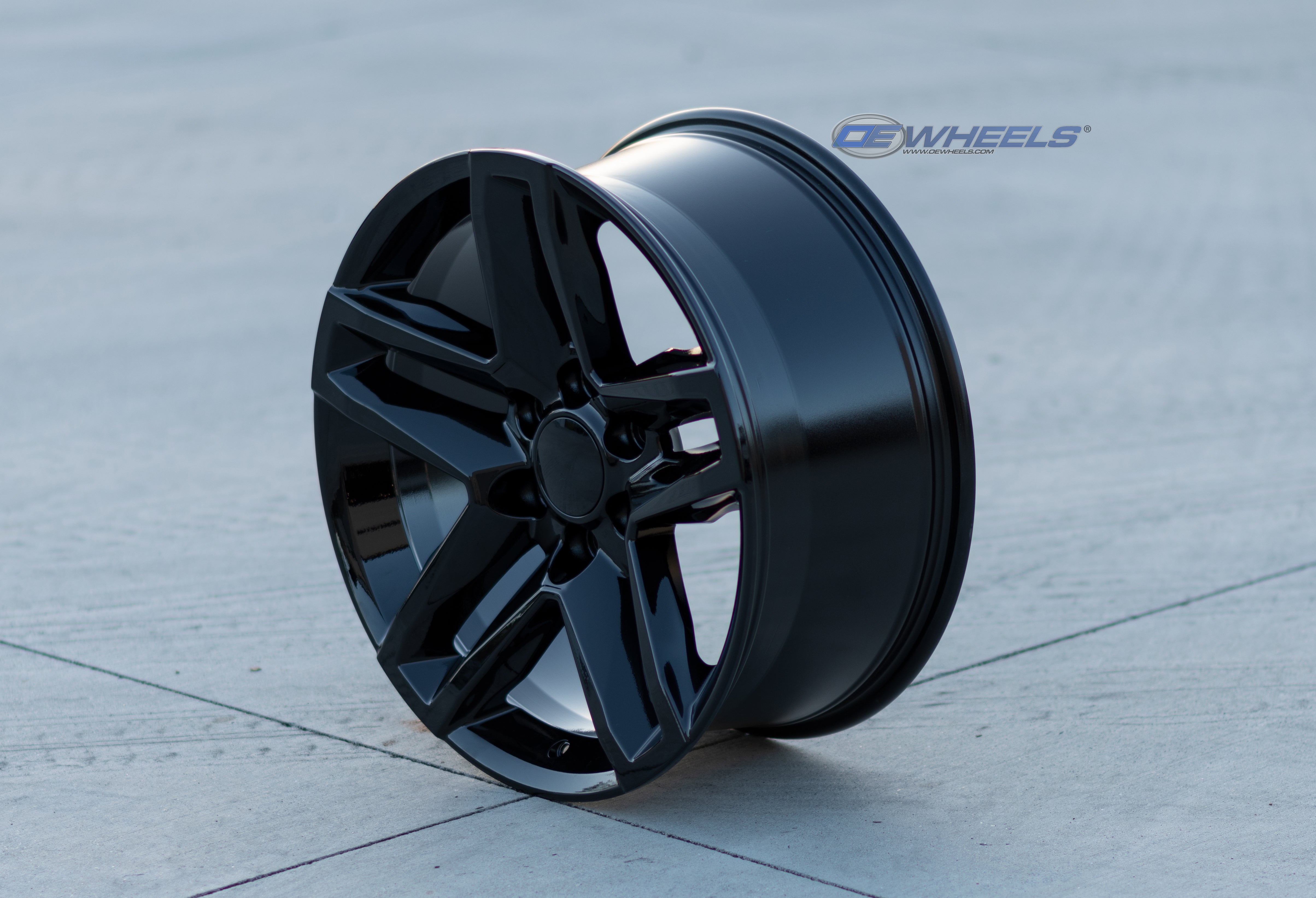 OE Wheels CV34B-20090-6550-26B 20" Replica fits Chevrolet Silverado 1500 Black