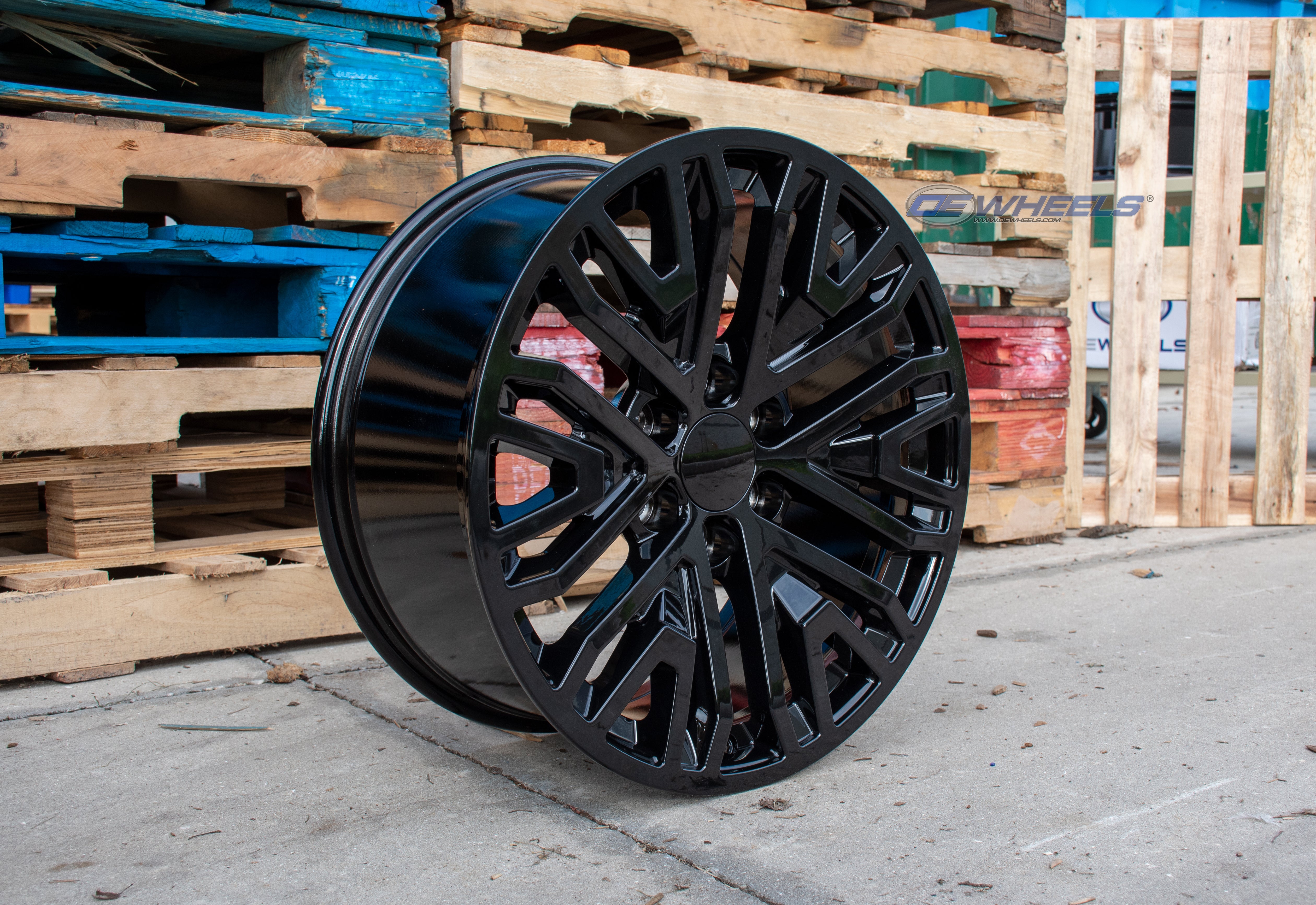 OE Wheels CV37-22090-6550-28B 22" Replica CV37 fits GMC Sierra 22x9 Black