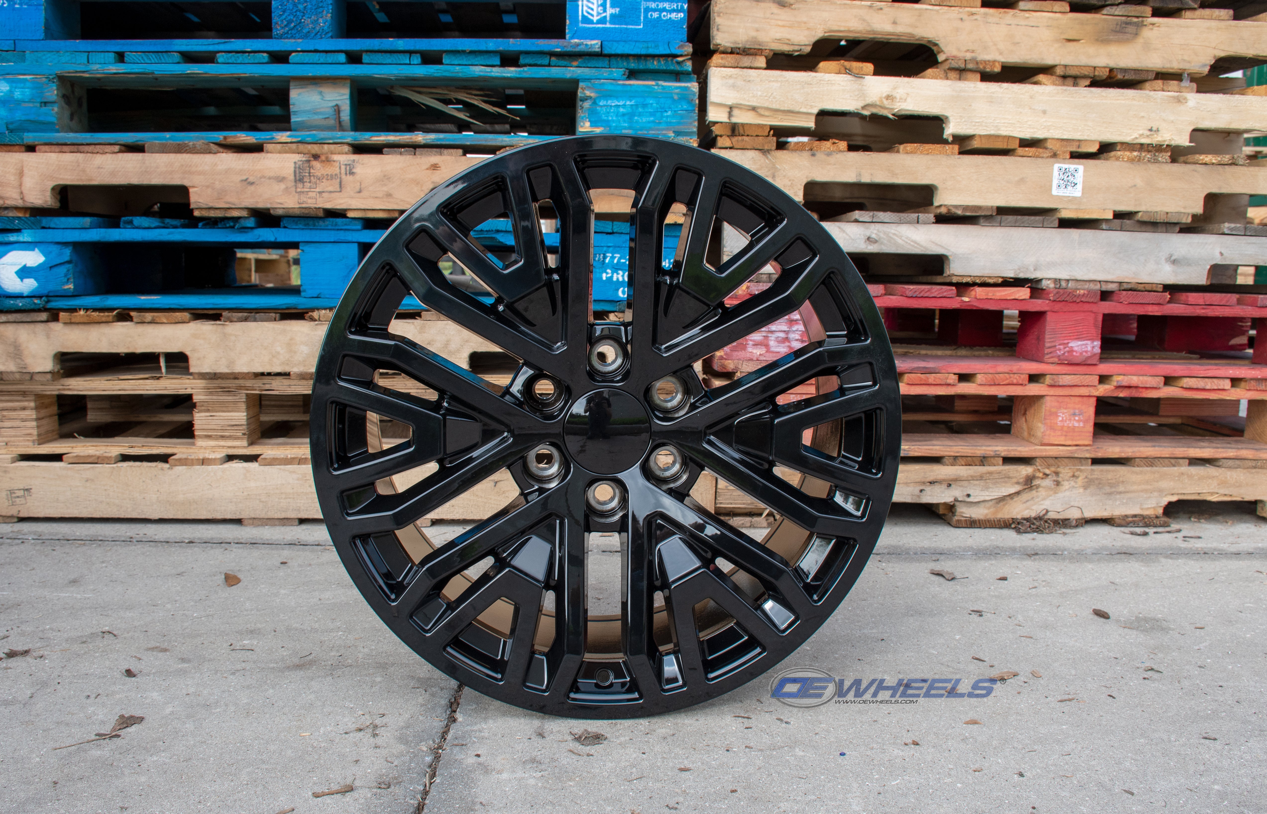 OE Wheels CV37-22090-6550-28B 22" Replica CV37 fits GMC Sierra 22x9 Black