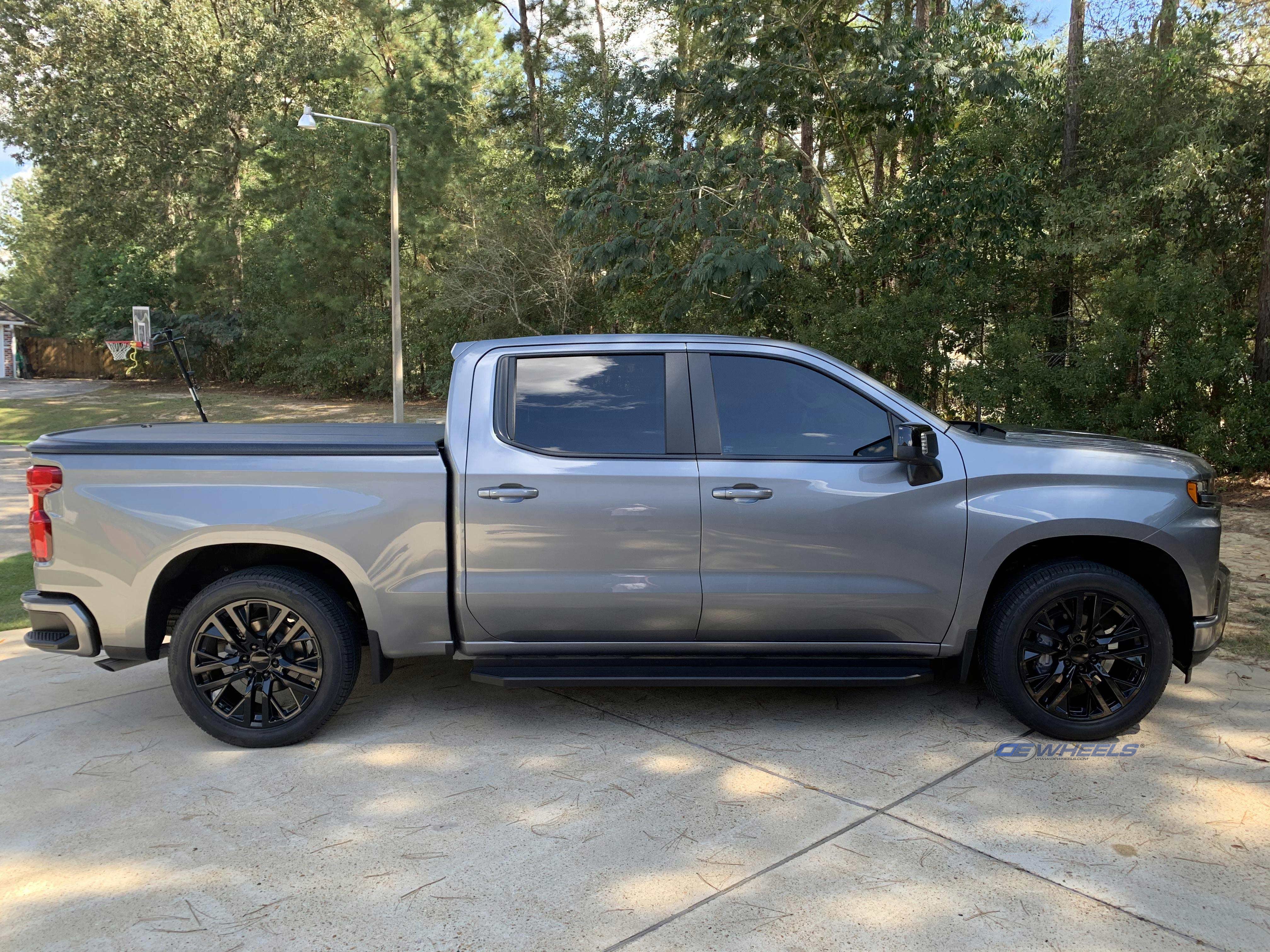 OE Wheels CV38-22090-6550-28B 22" Replica CV38 fits GMC Sierra 22x9 Black