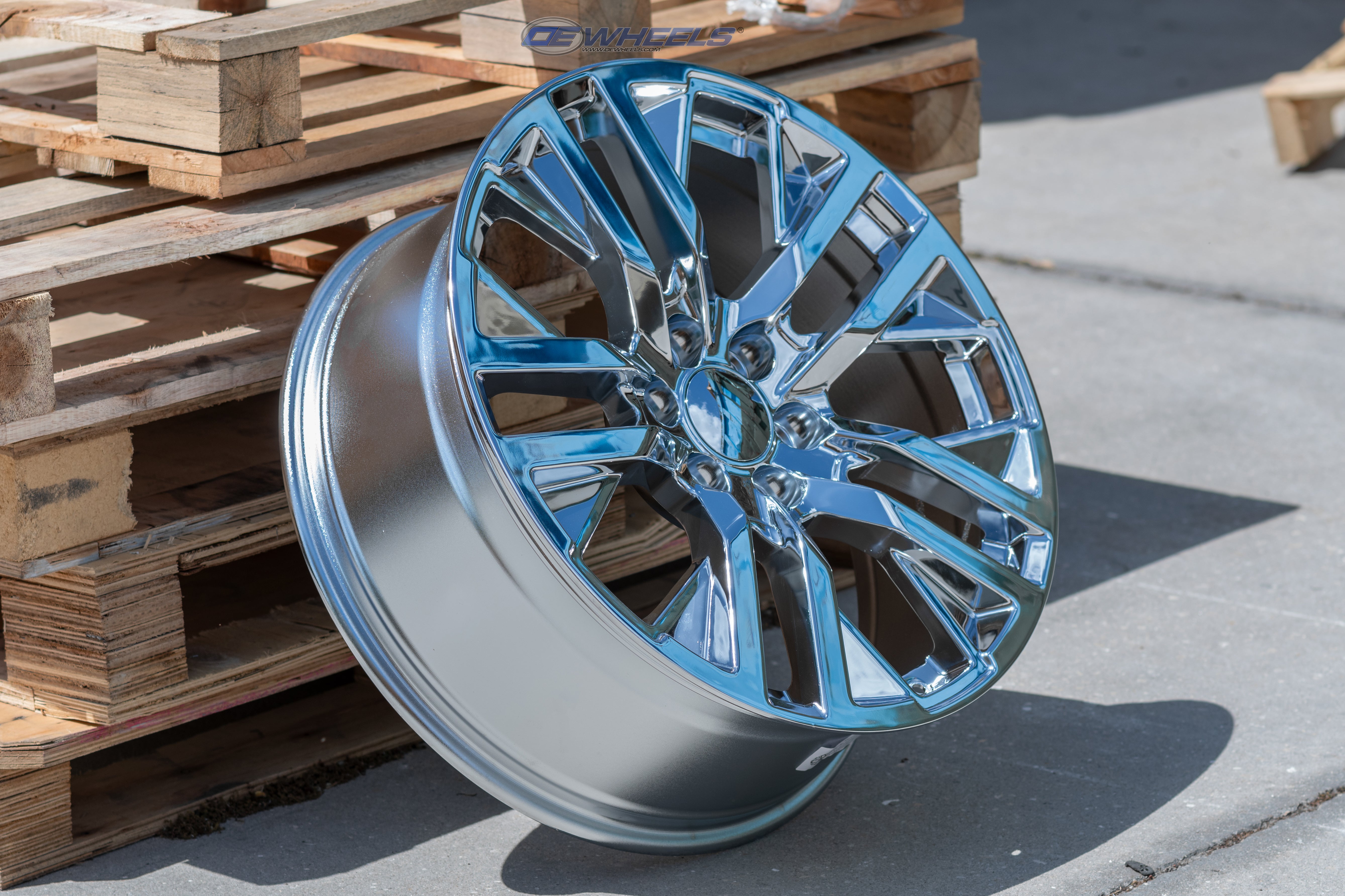 OE Wheels CV38-22090-6550-28C 22" Replica CV38 fits GMC Sierra 22x9 Chrome