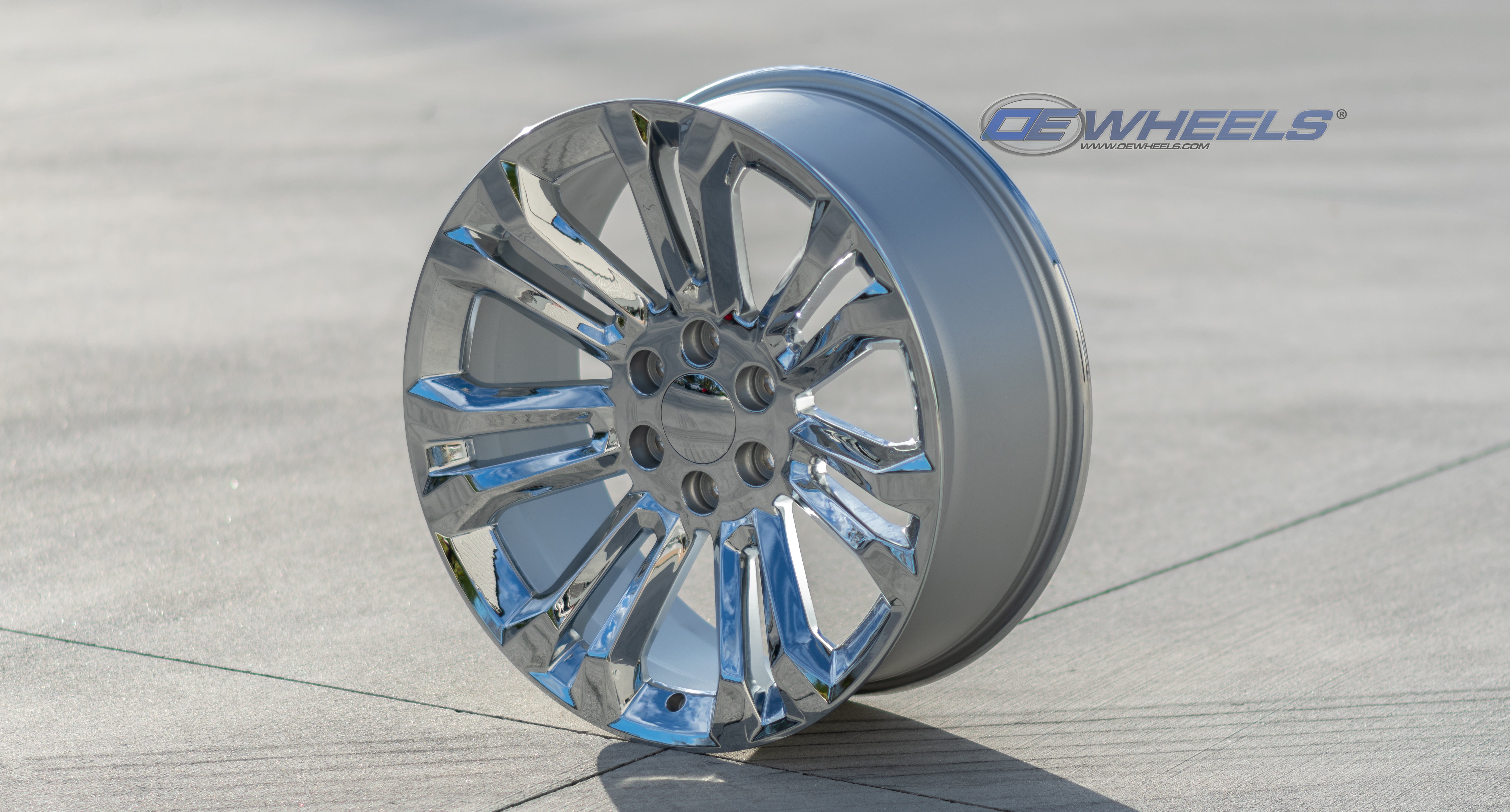 OE Wheels CV43B-22090-6550-24C 22" Replica fits Chevrolet Silverado 22x9 Chrome