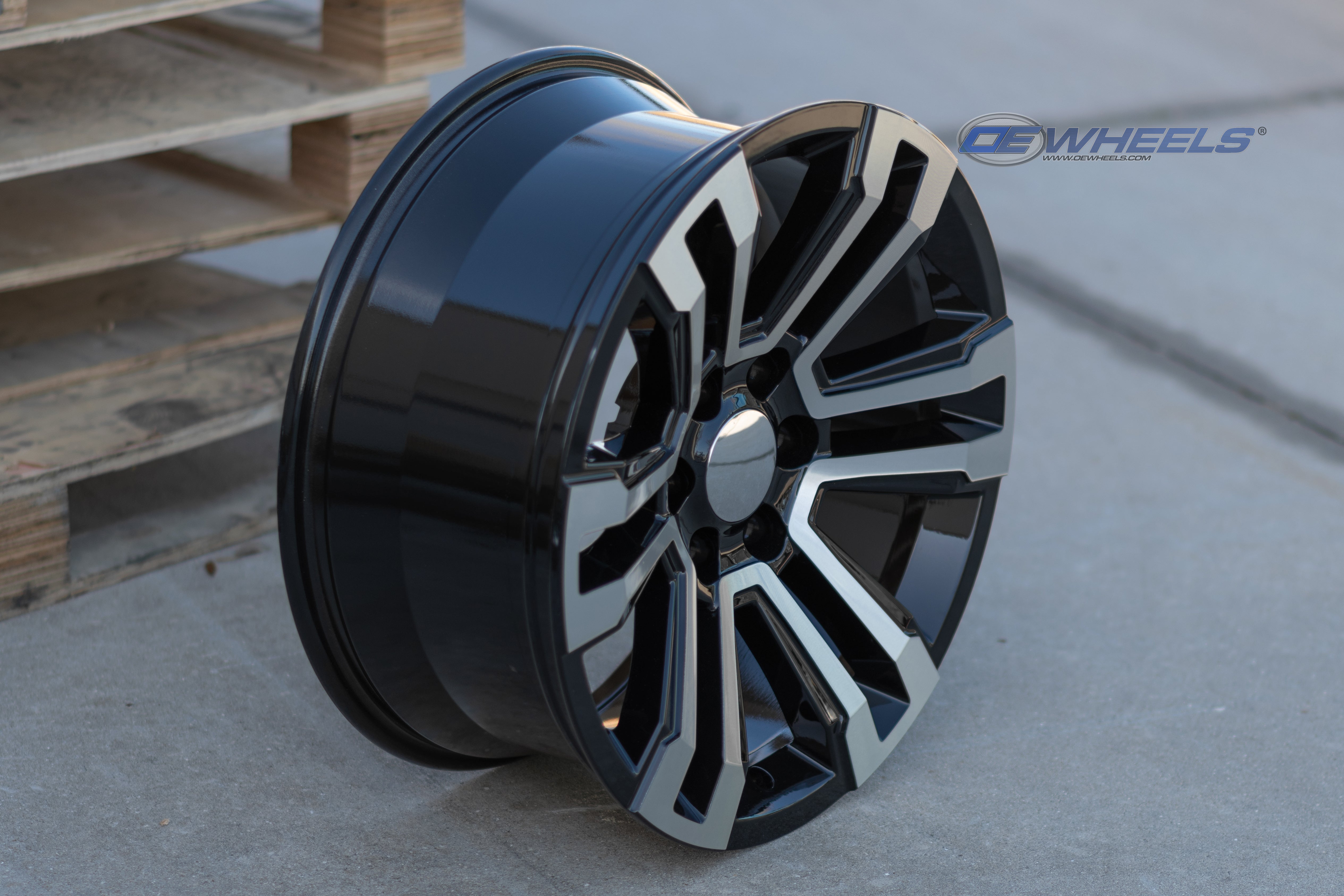 OE Wheels CV44-20090-6550-24MB 20" Replica fits GMC Yukon Denali Black Machined
