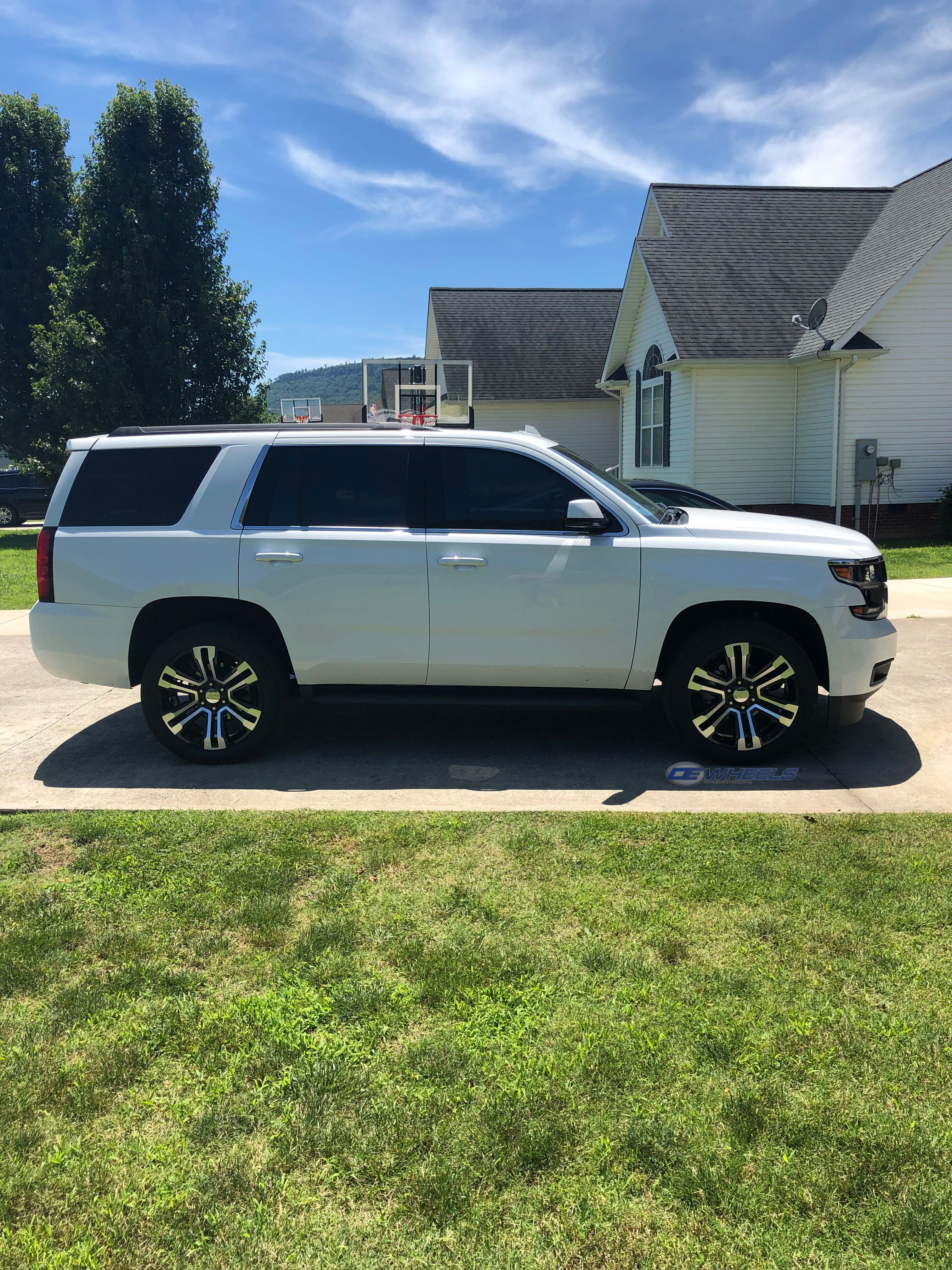 OE Wheels CV44-22090-6550-24MB 22" Replica CV44 fits GMC Yukon 22x9 Black Mach'd