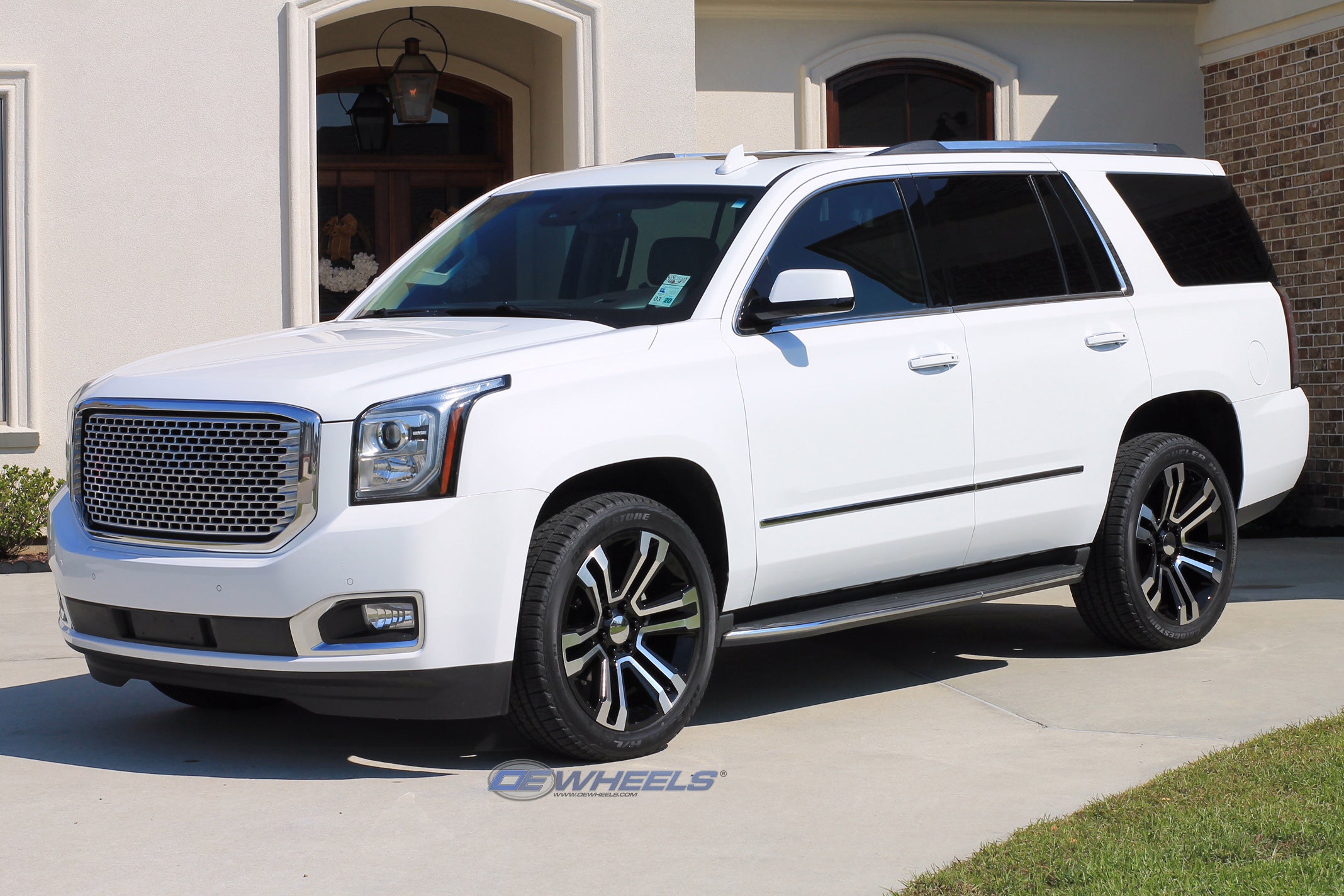 OE Wheels CV44-22090-6550-24MB 22" Replica CV44 fits GMC Yukon 22x9 Black Mach'd
