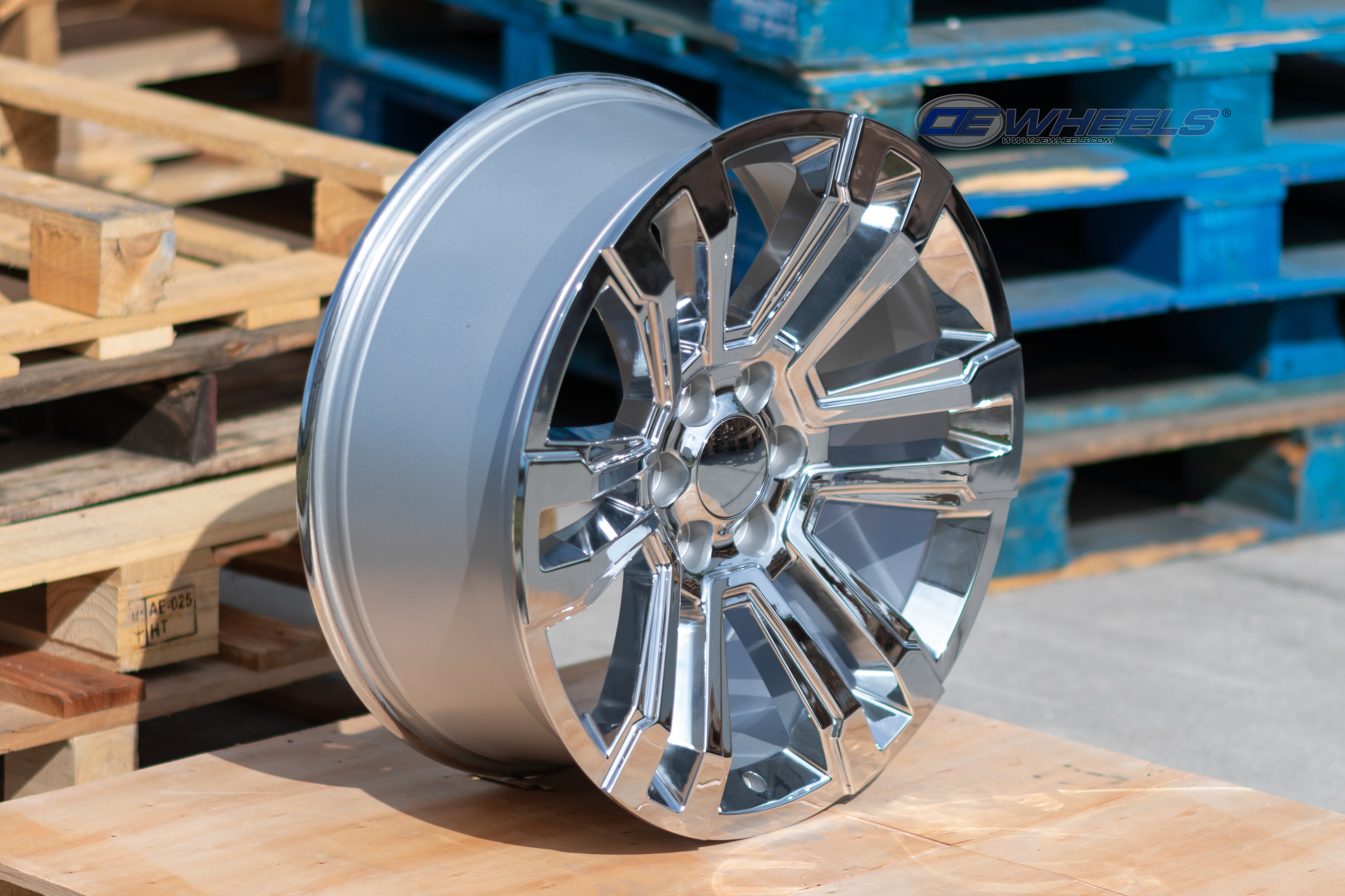 OE Wheels CV44-20090-6550-24C 20" Replica CV44 fits GMC Yukon Denali 20x9 Chrome