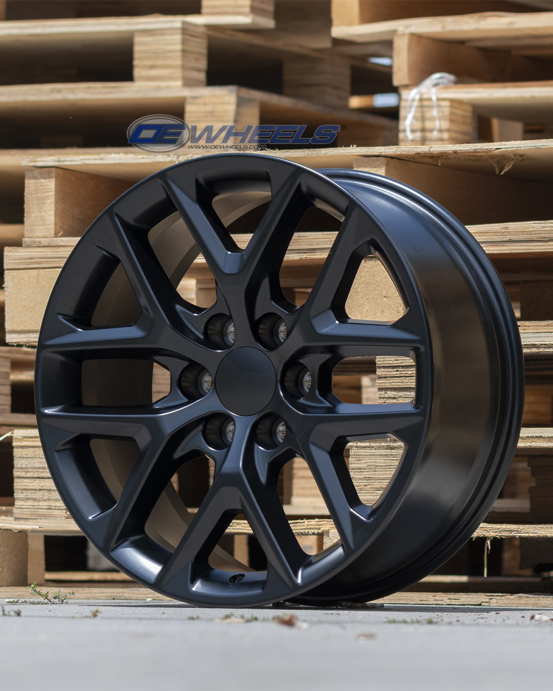 OE Wheels CV62-20090-6550-28B1 20" Replica fits Chevrolet Silverado Gloss Black
